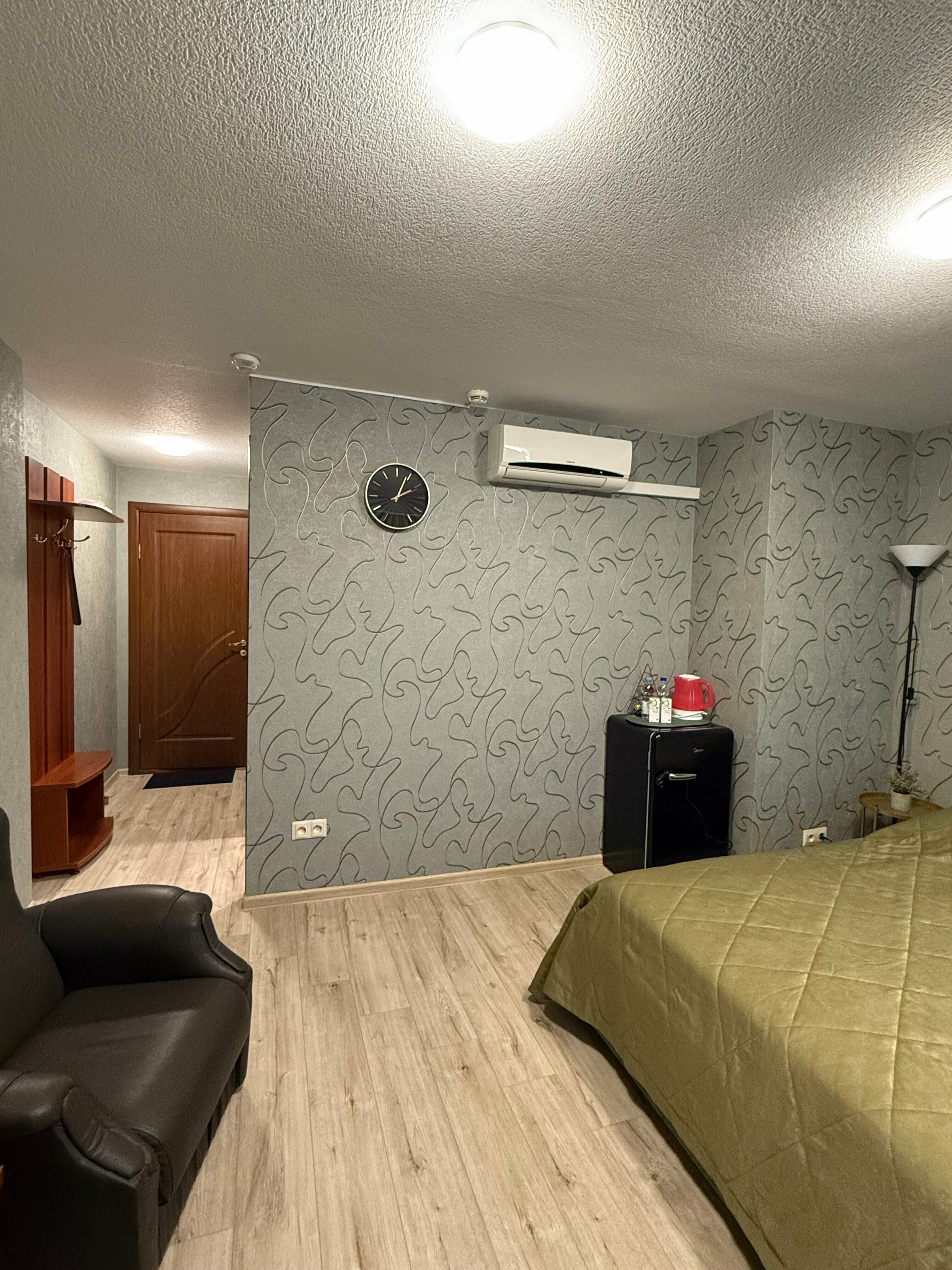 Люкс с кроватью размера «queen-size»