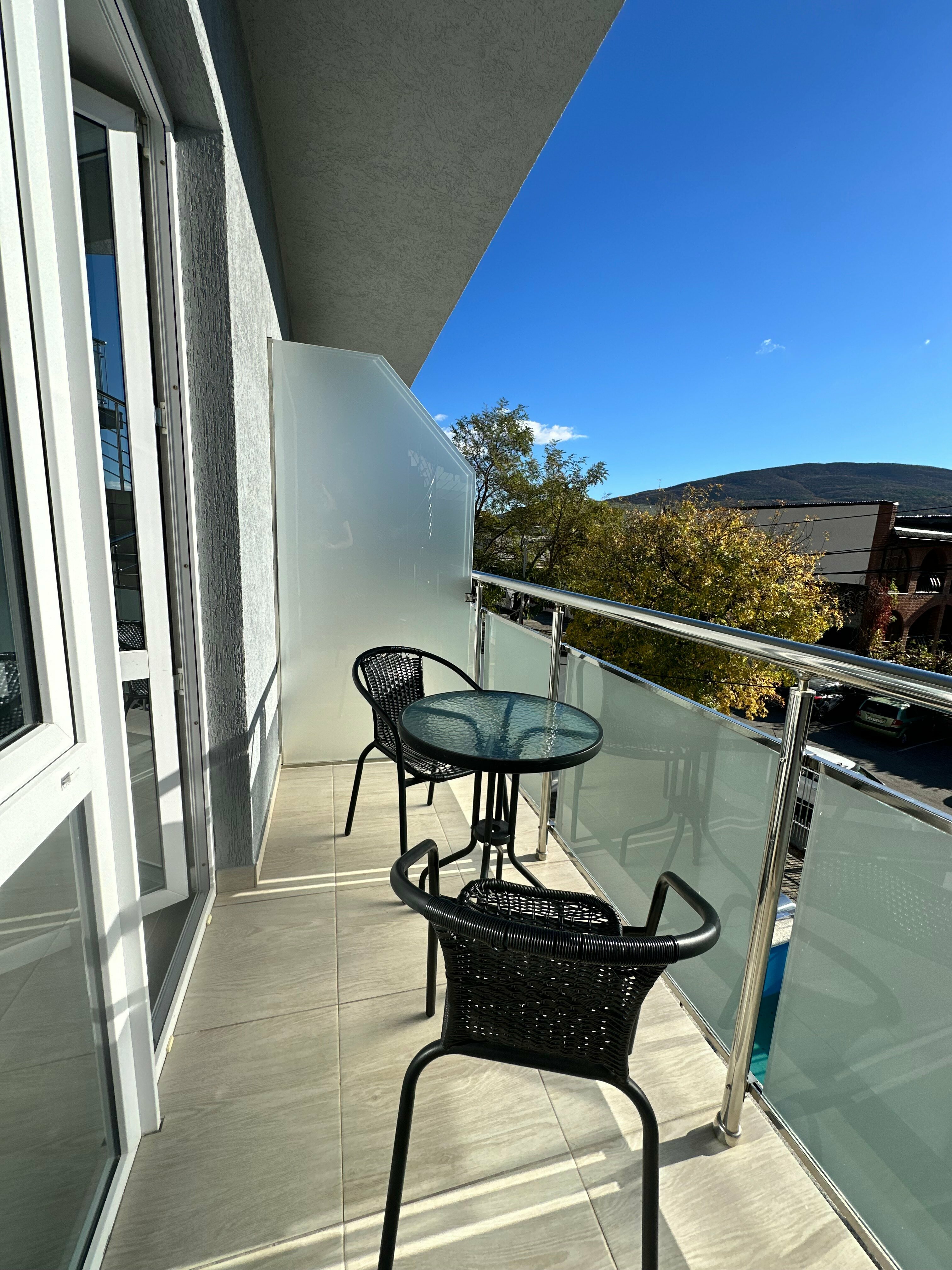 Семейный номер с балконом