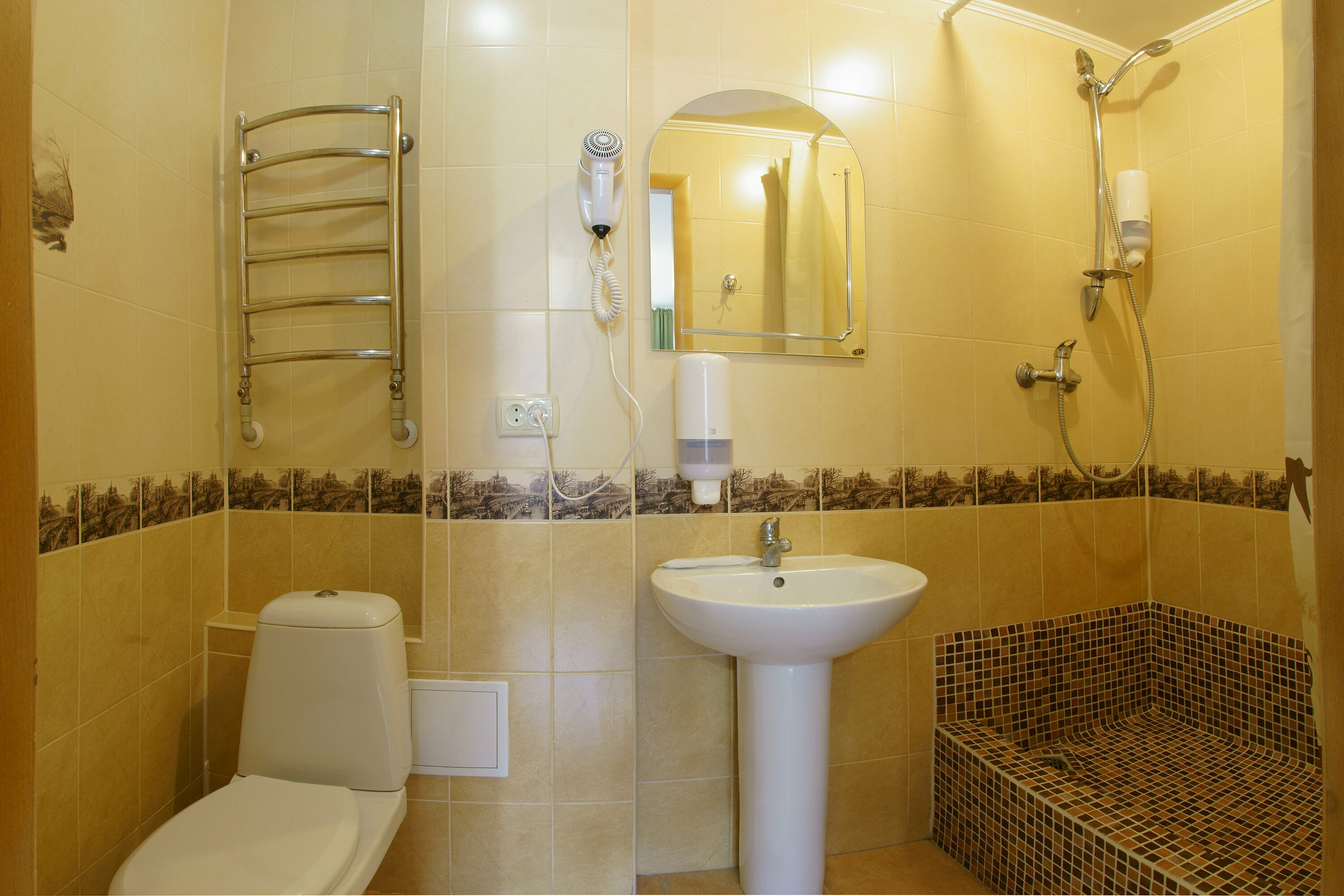 Двухместная