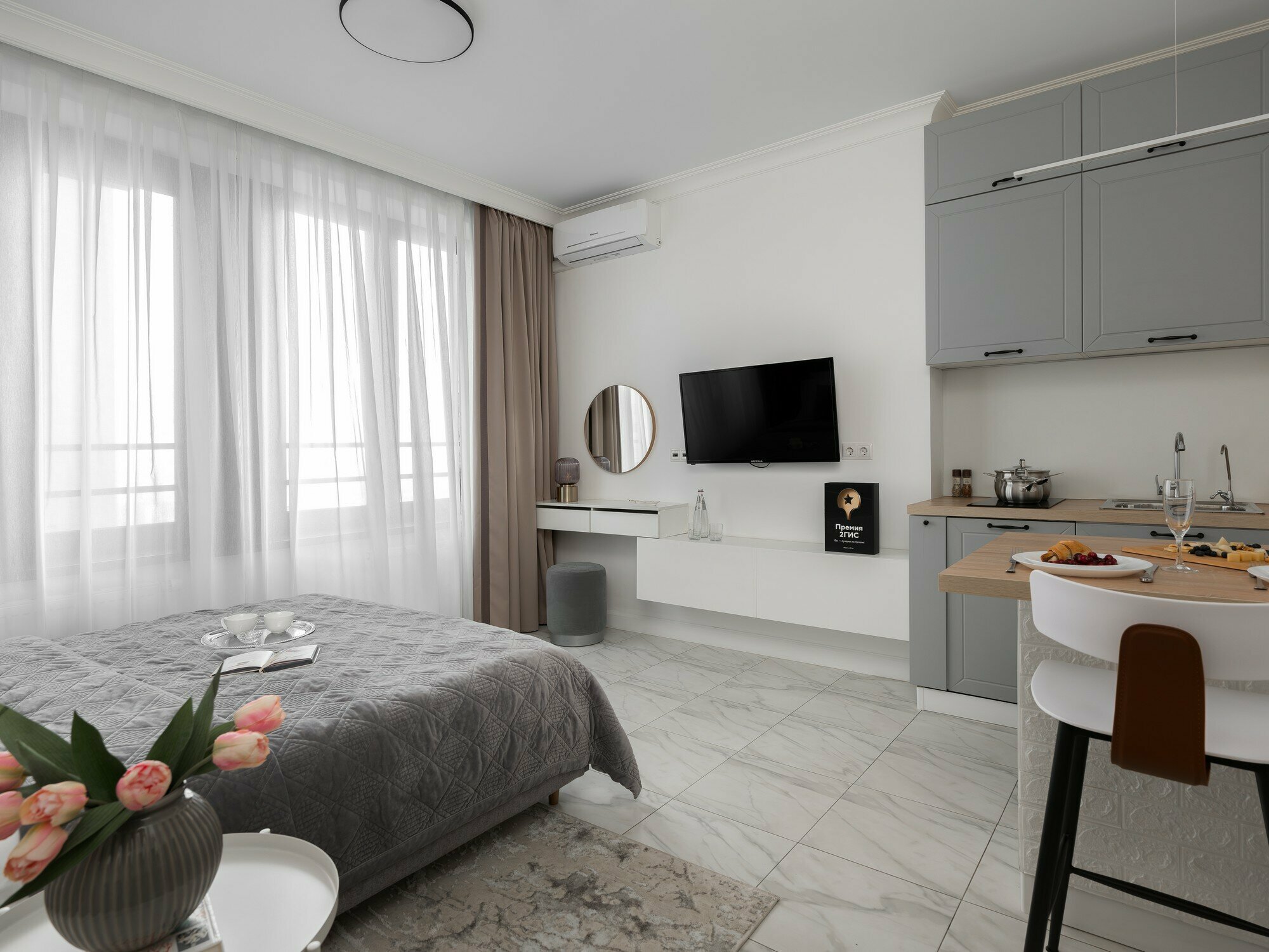 Airis - 3х местные делюкс апартаменты в "Савеловский-Сити" (27 этаж)