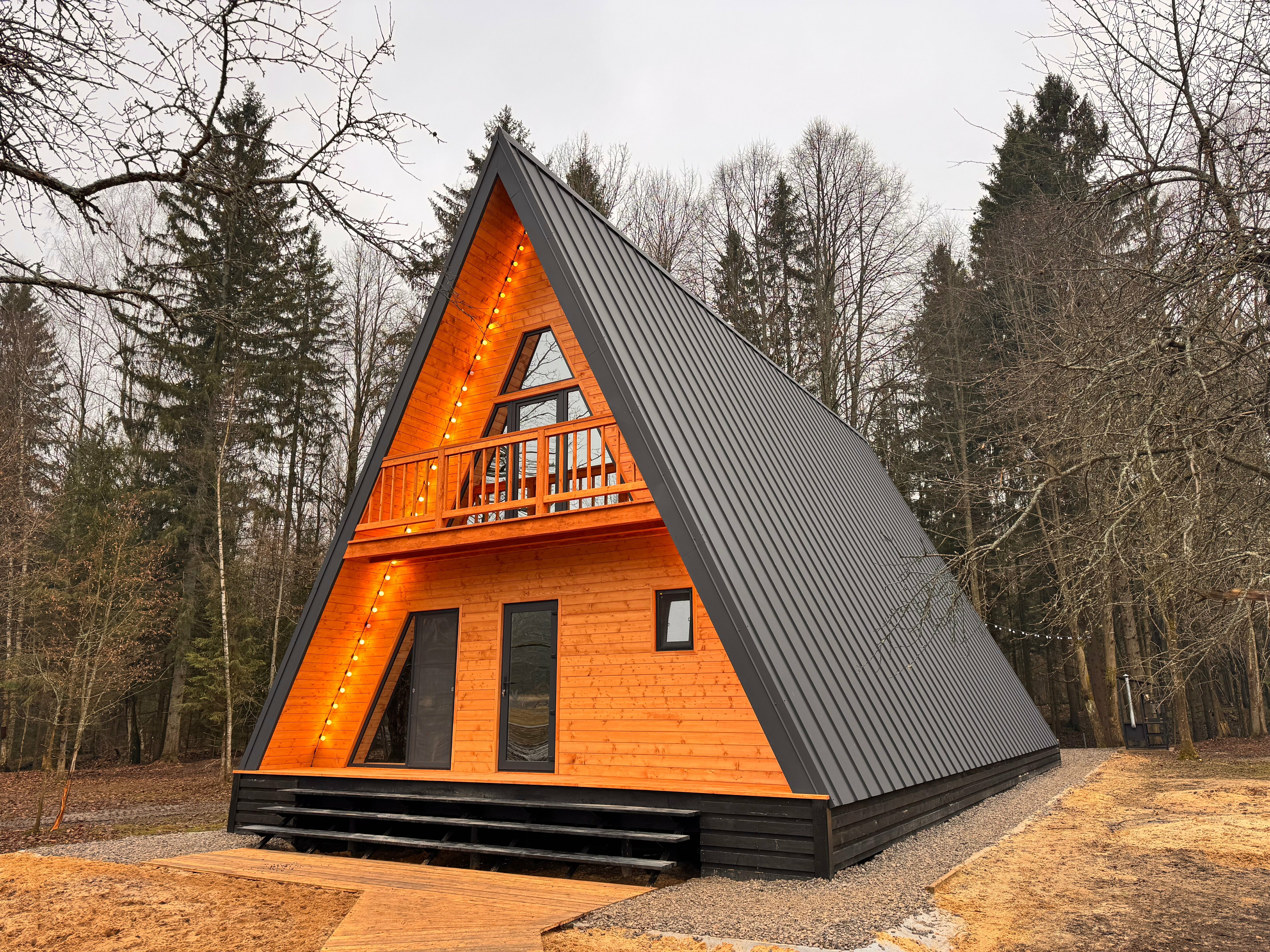 Коттедж с видом на озеро