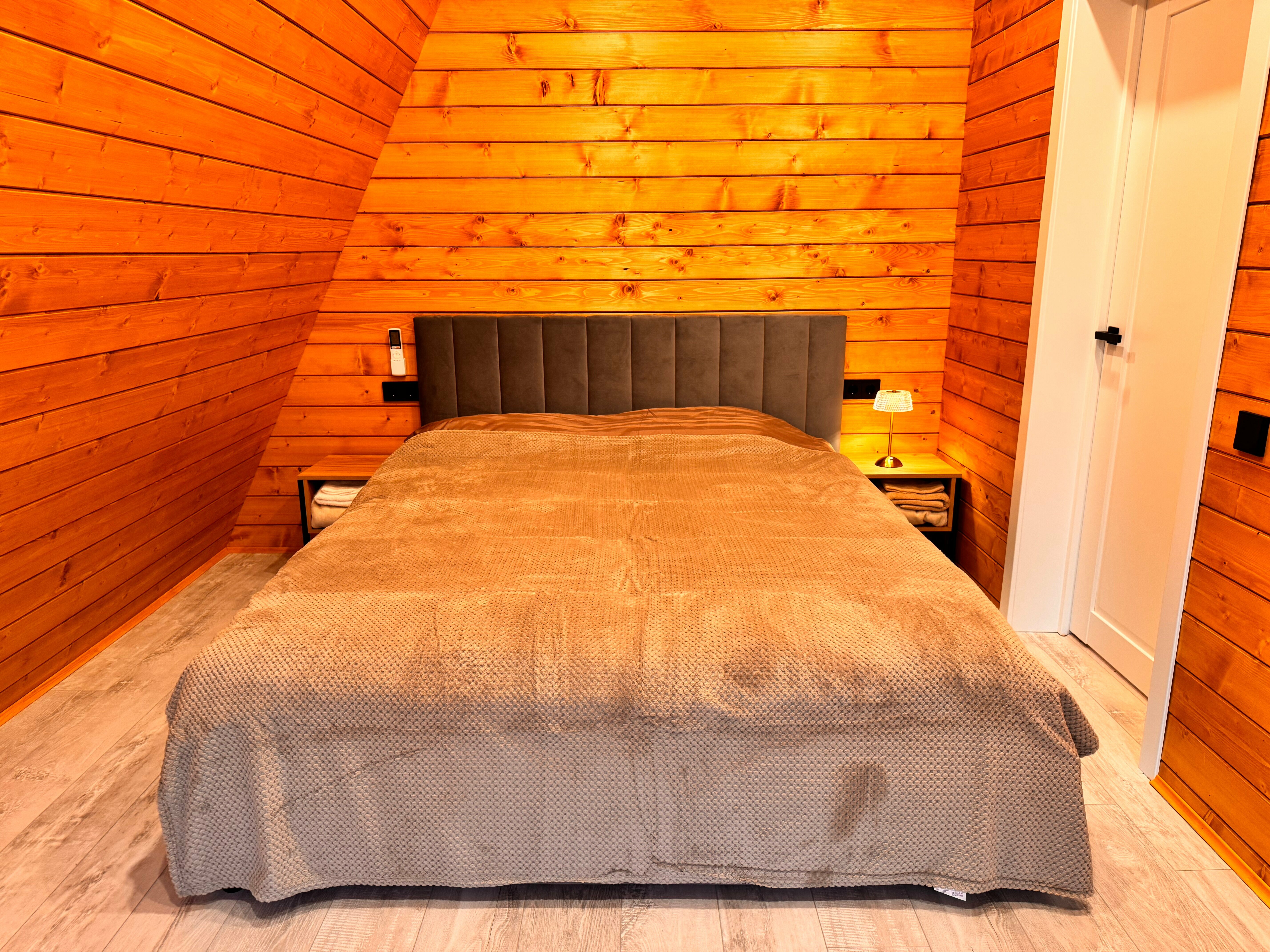 Коттедж с видом на озеро