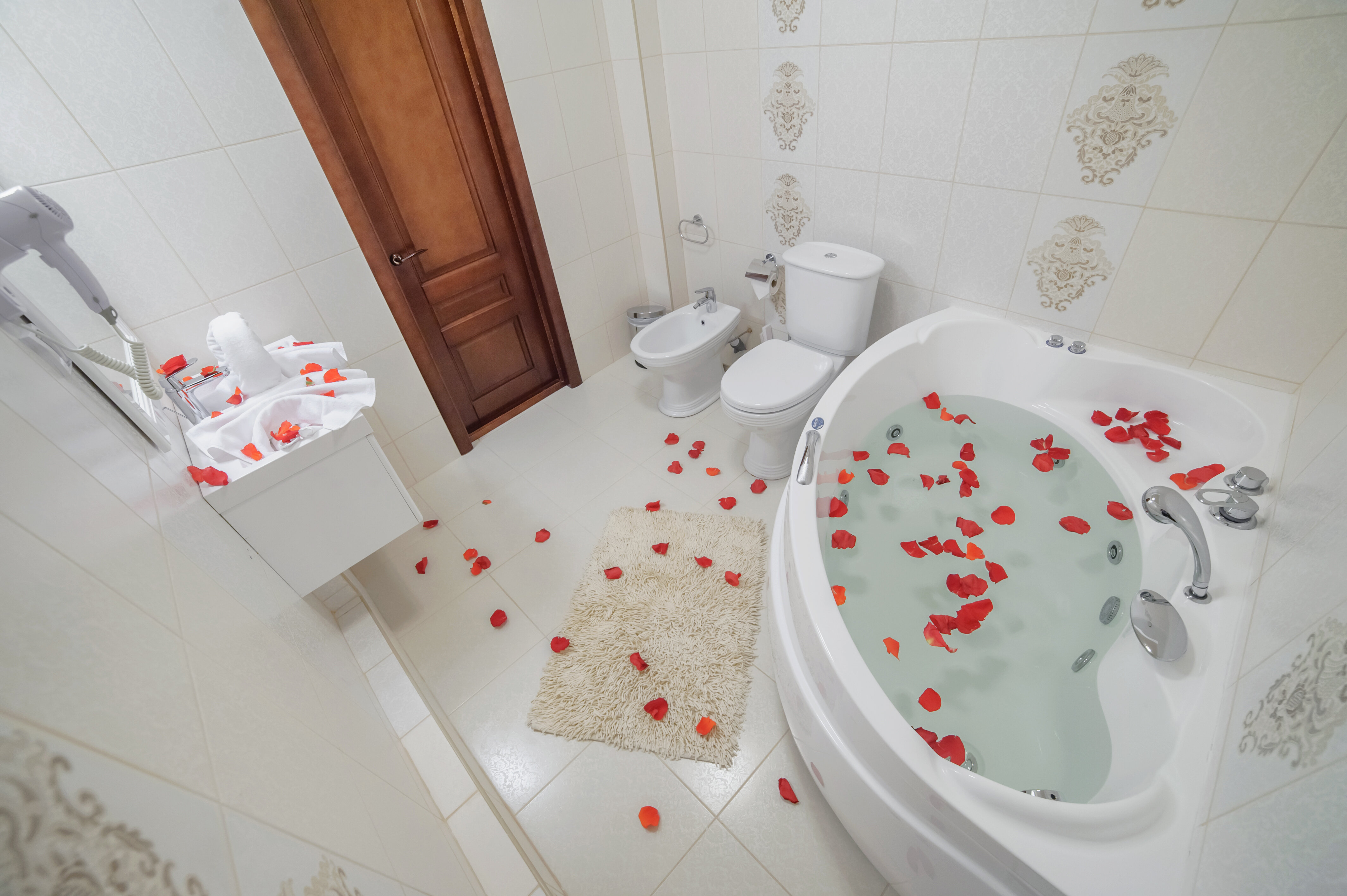 Люкс с гидромассажной ванной