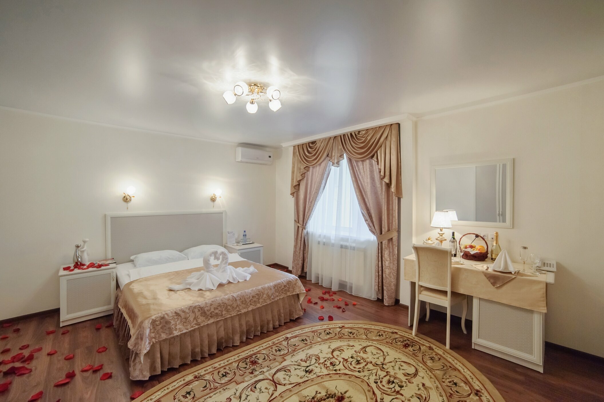 Люкс с гидромассажной ванной