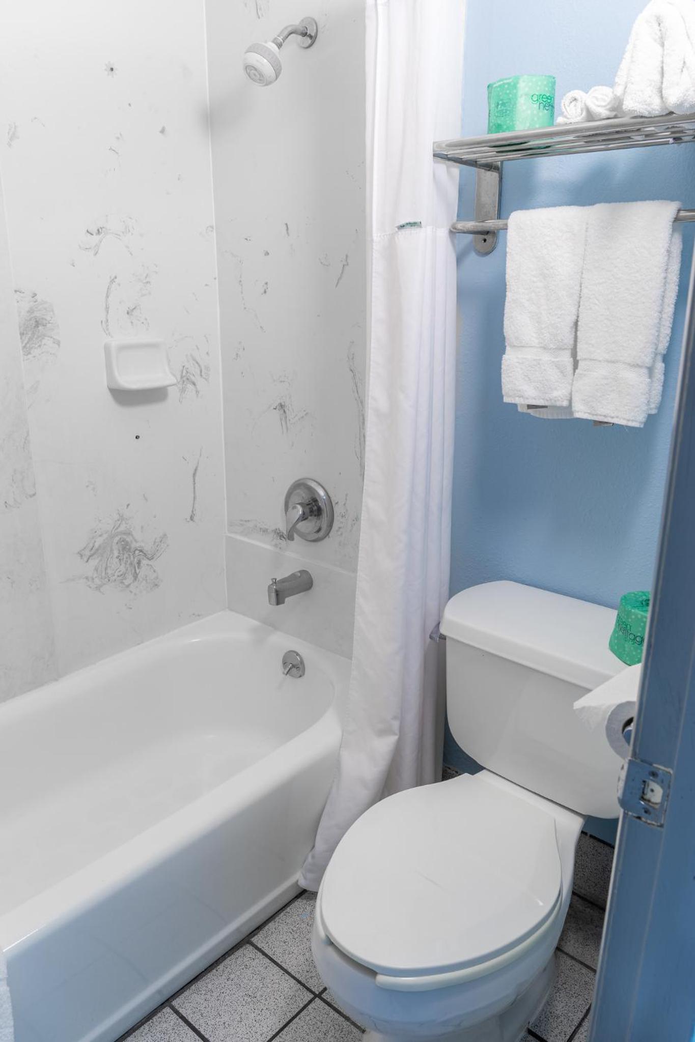 Double Room with Two Double Beds - Non-Smoking