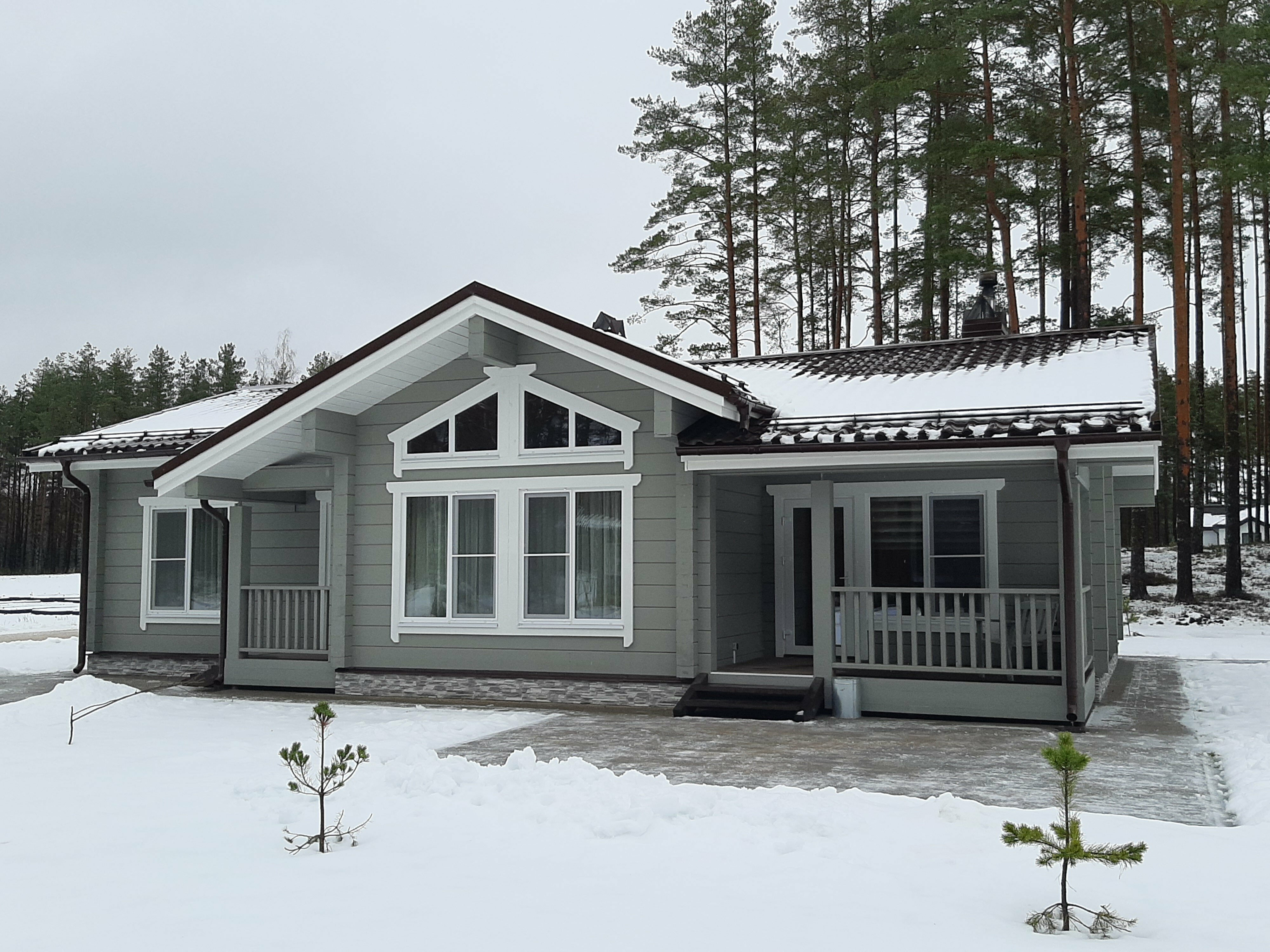 Коттедж с видом на лес