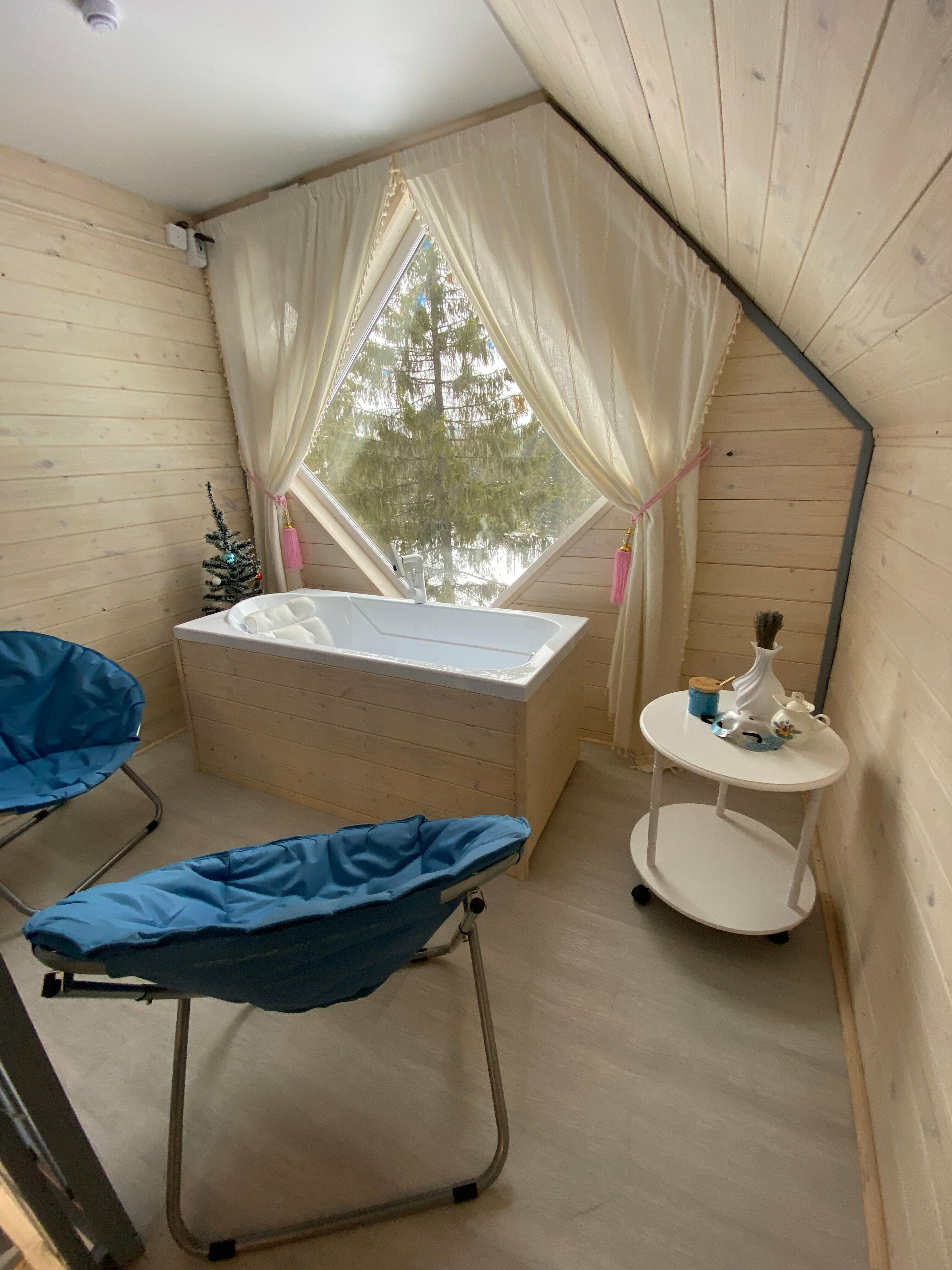 Семейный номер с ванной