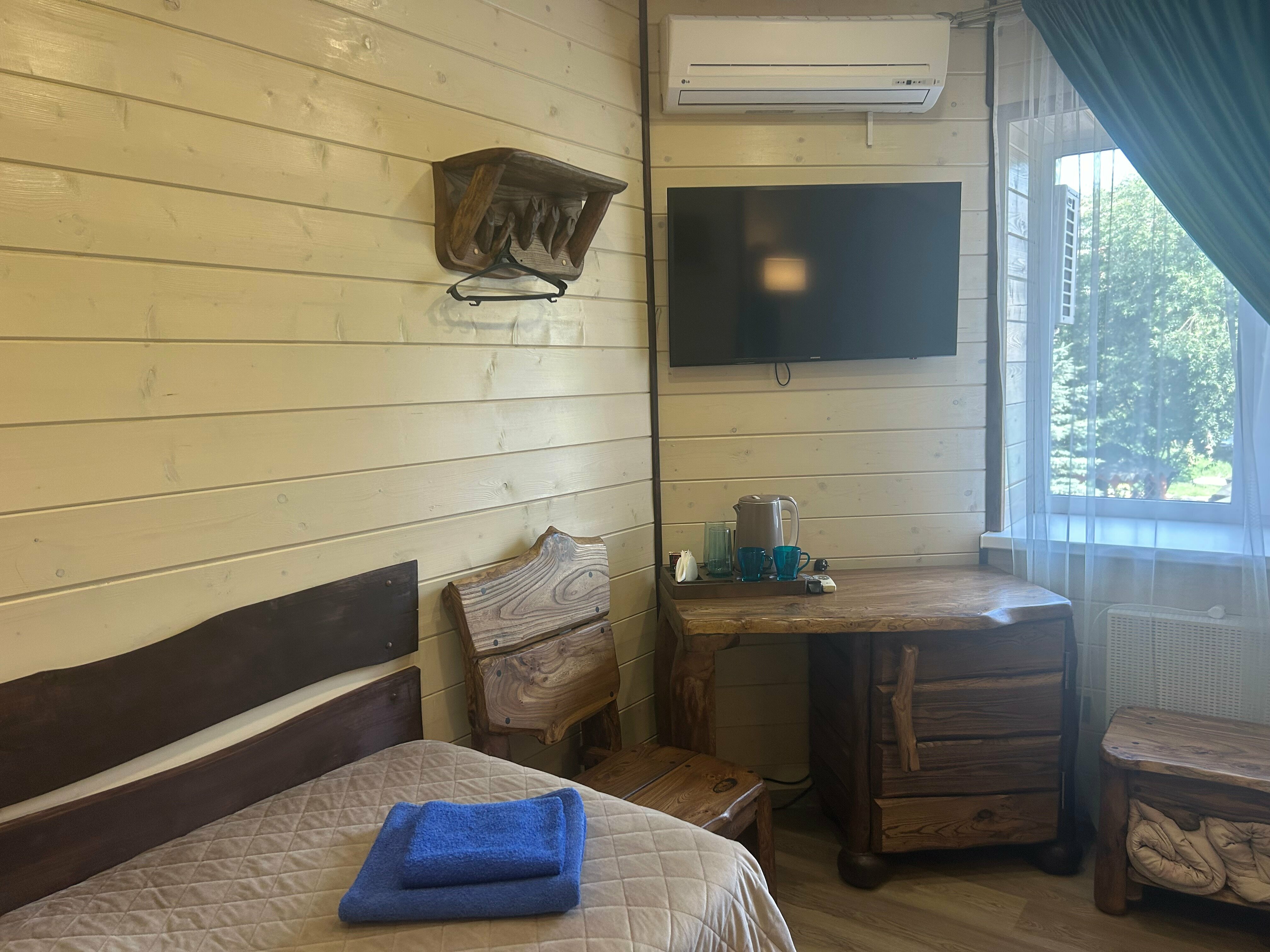 Двухместный номер с 2 отдельными кроватями и душем