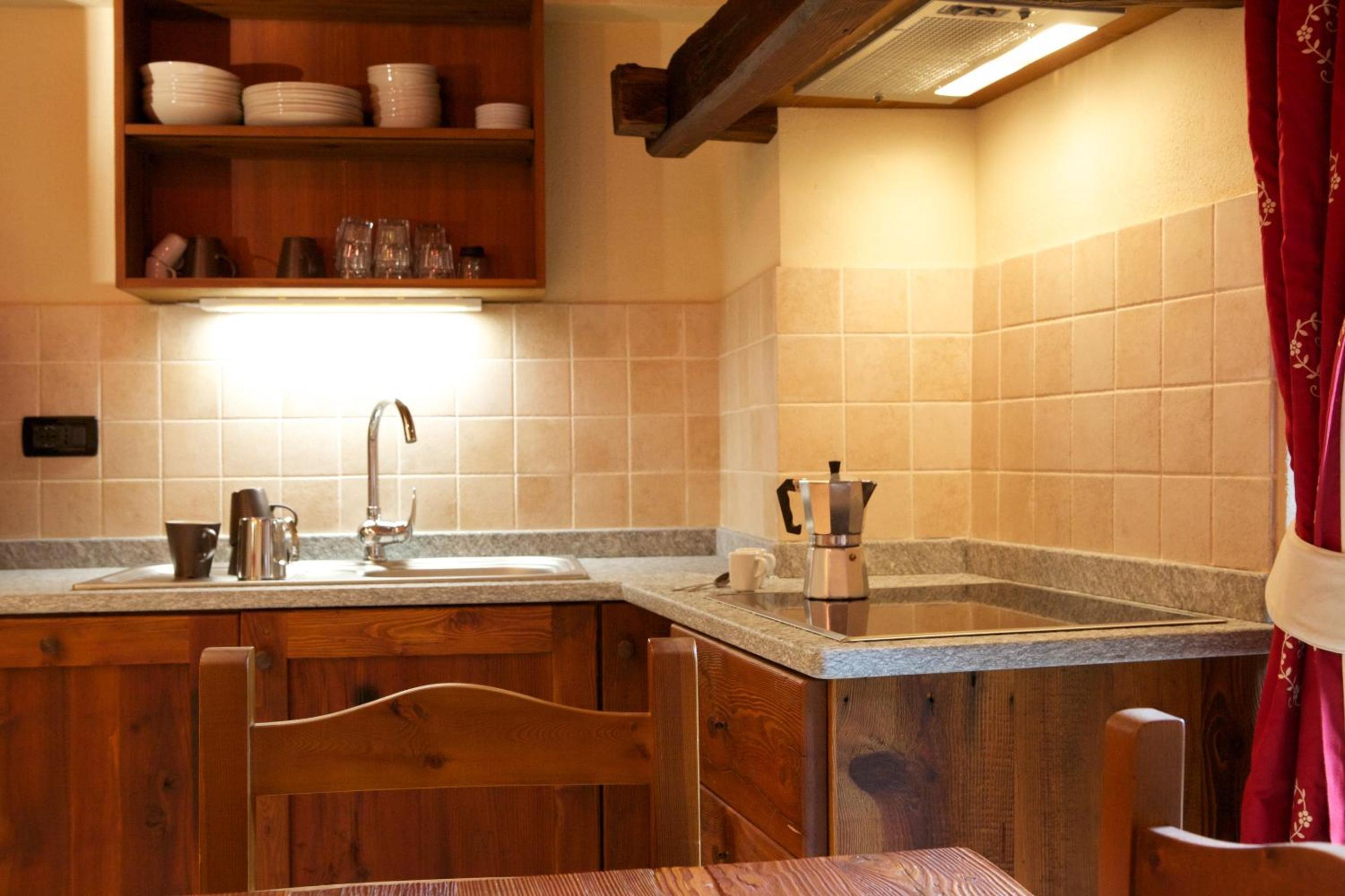 One-Bedroom Apartment - Split Level