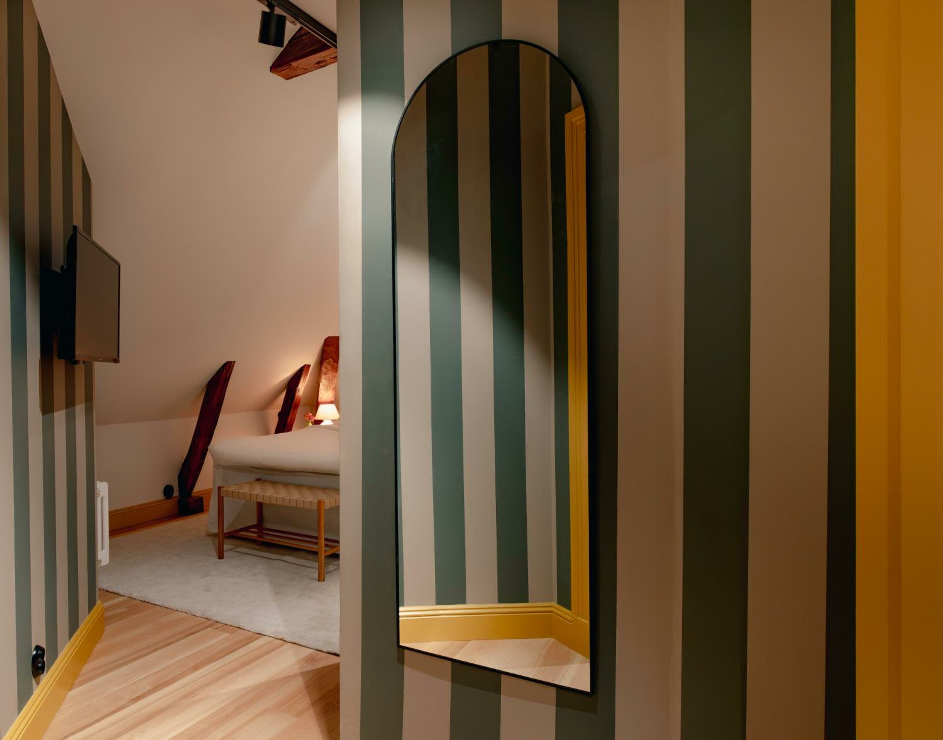 Standard Double Room - No Windows