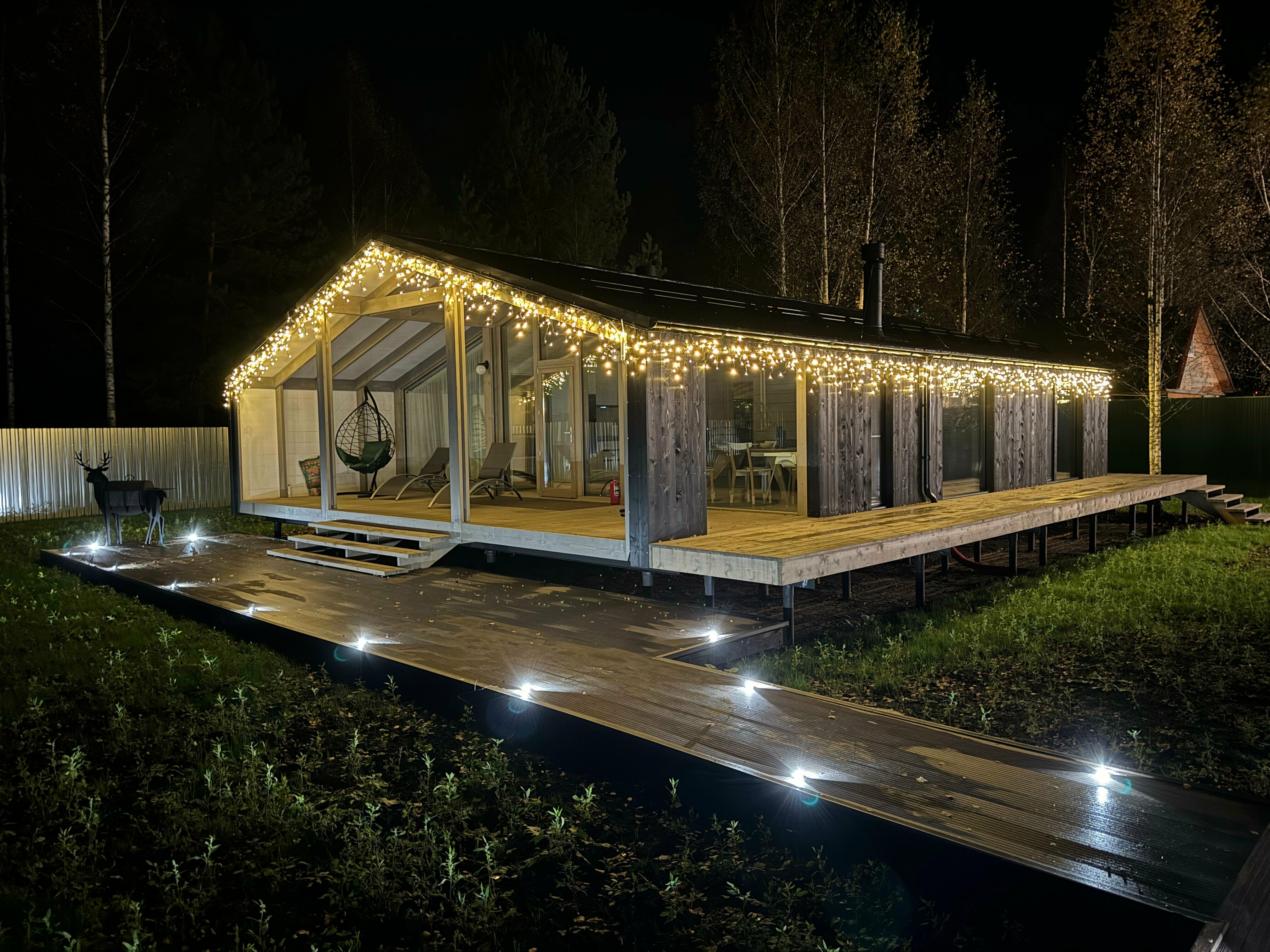 Дом с летним бассейном (3 спальни)