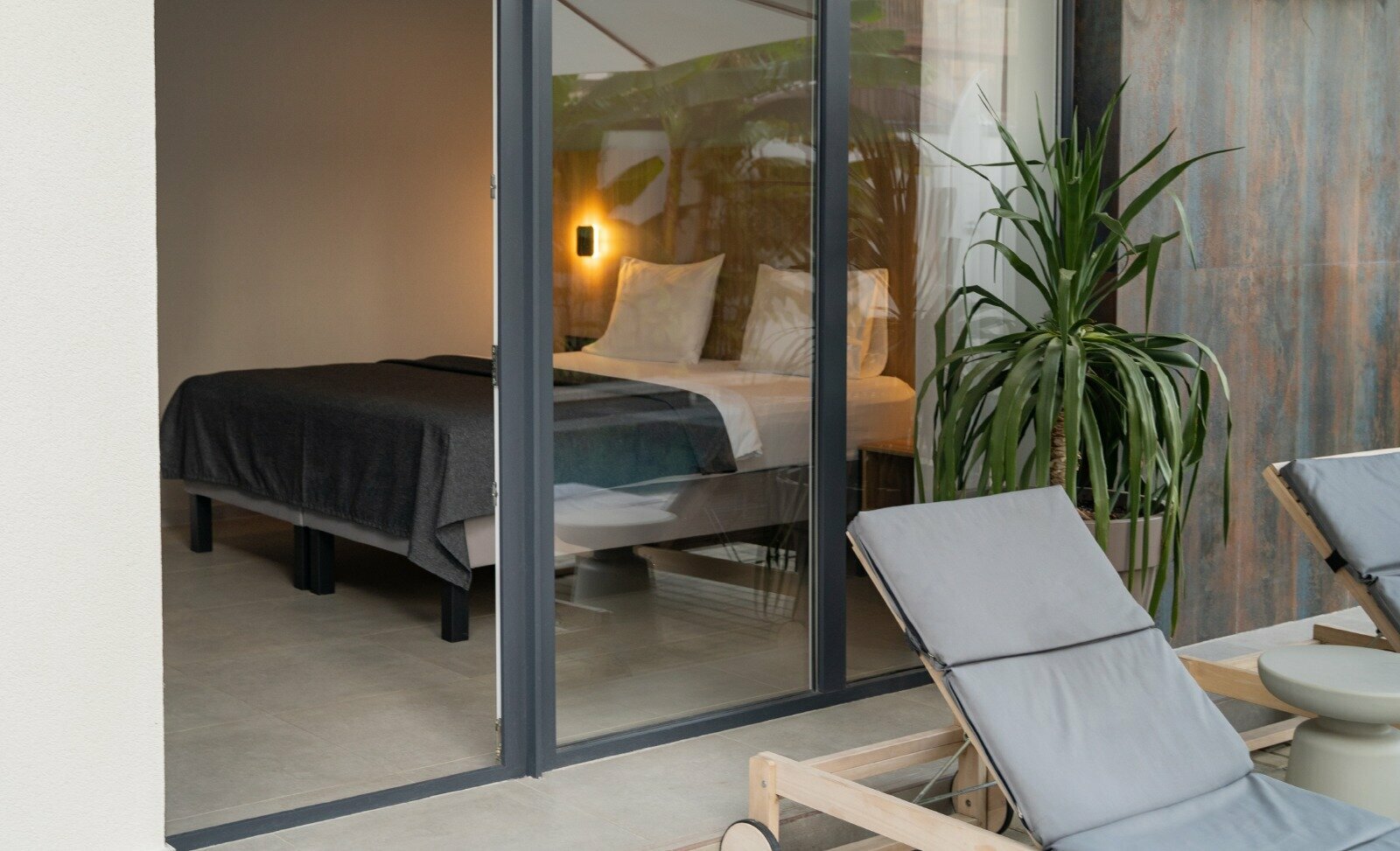 Двухместный номер Делюкс с 1 кроватью или 2 отдельными кроватями, вид на бассейн