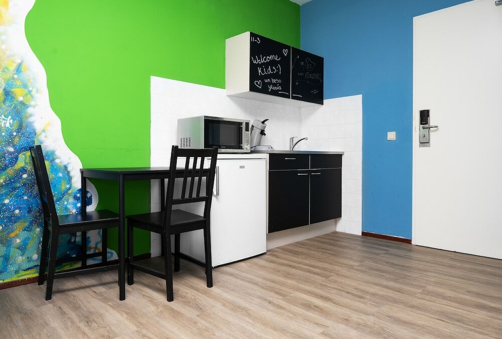 Economy Room, Multiple Beds