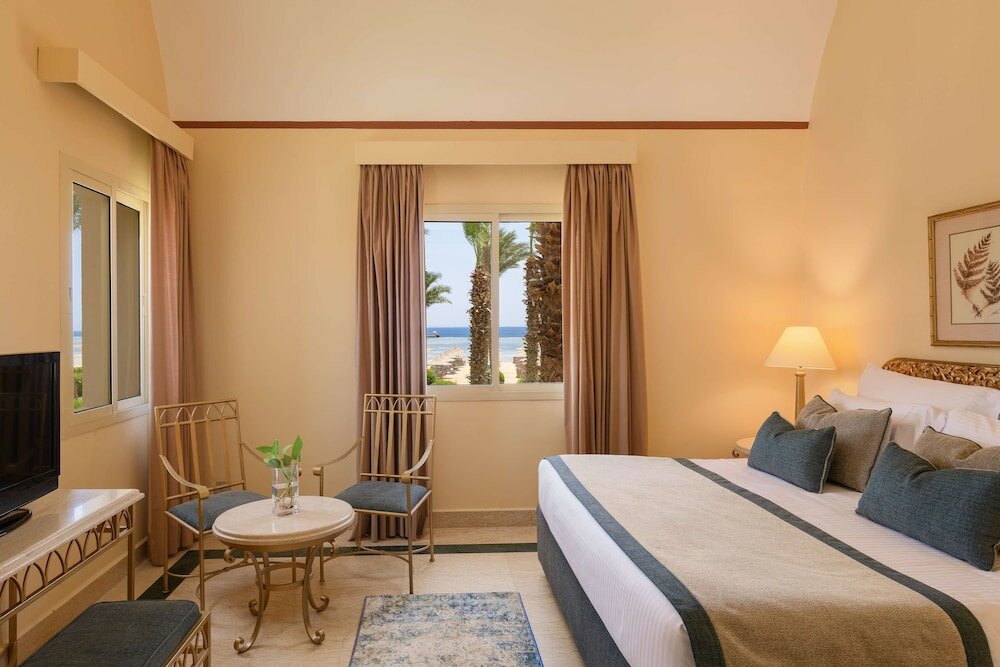 Junior Suite,Garden View