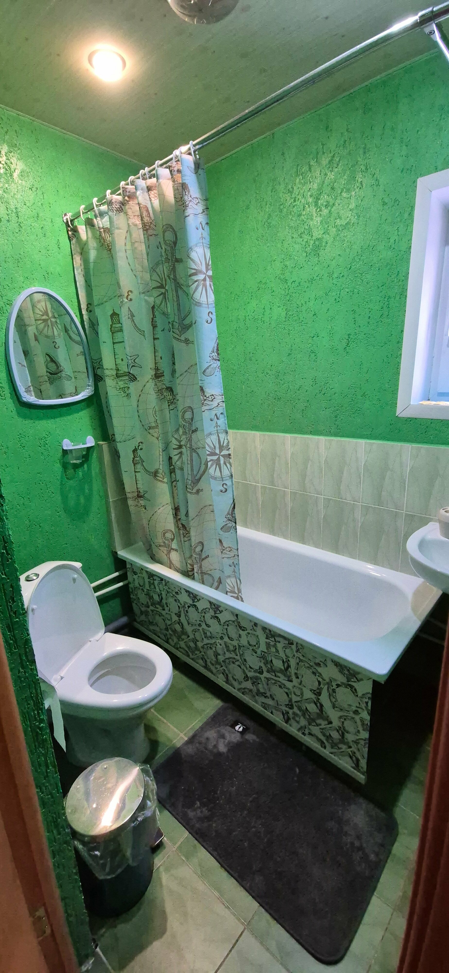 Трехместный номер «Комфорт» с душем