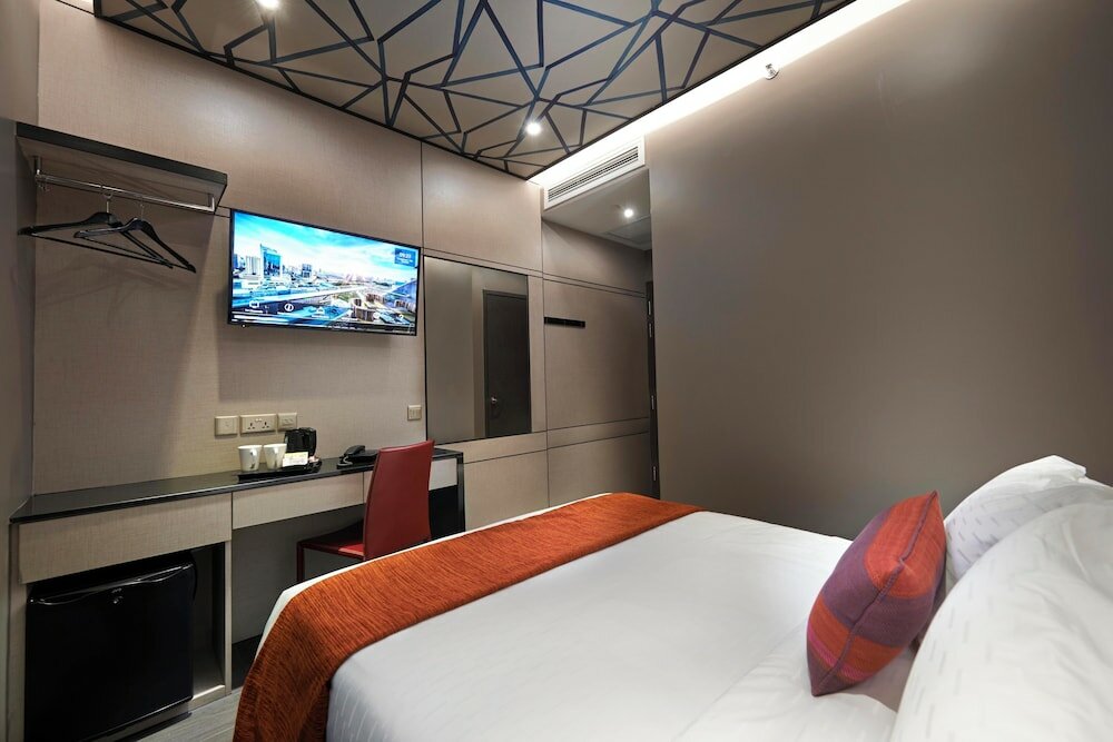 Superior Double Room, City View