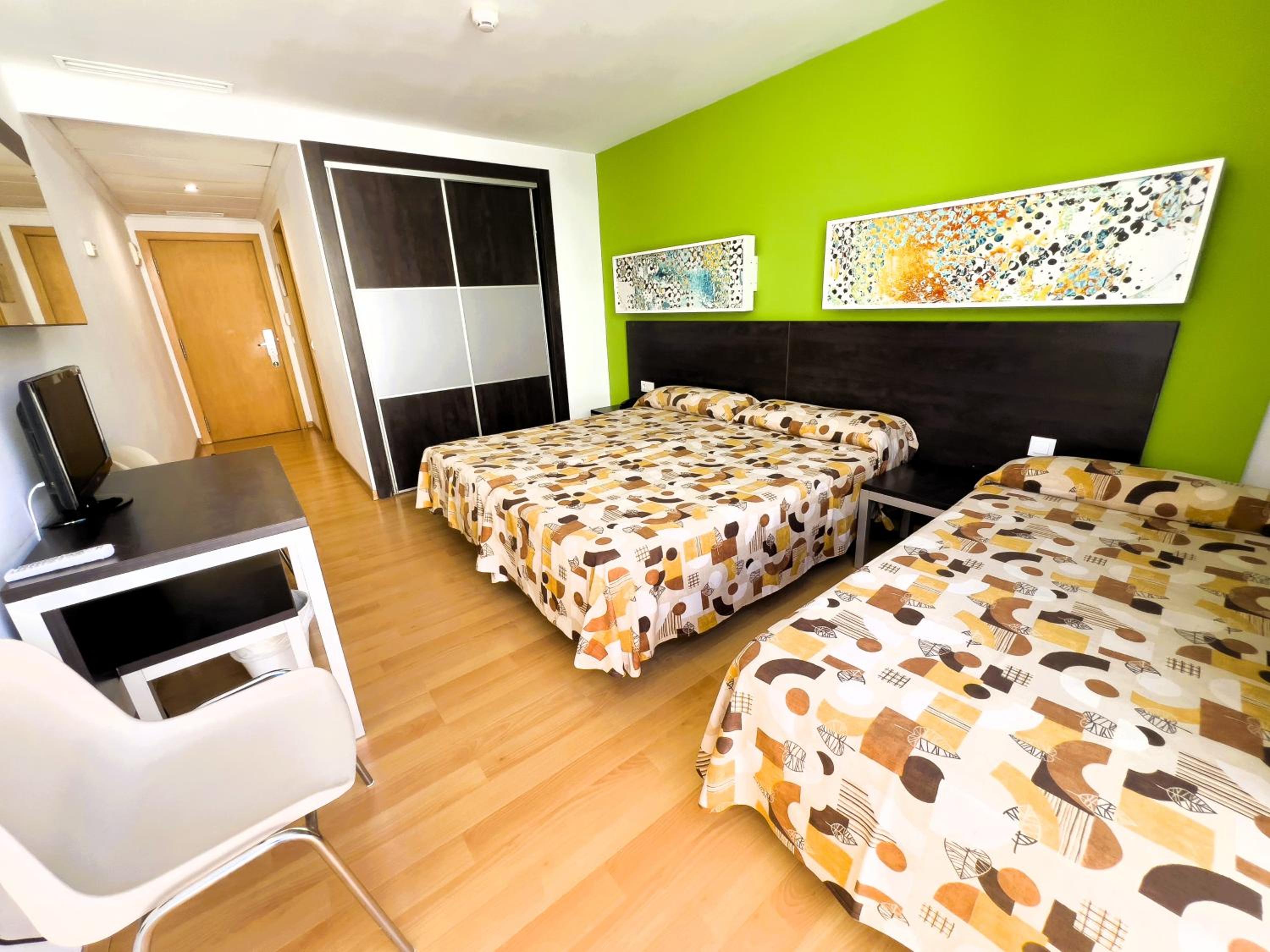 Standard Quadruple Room