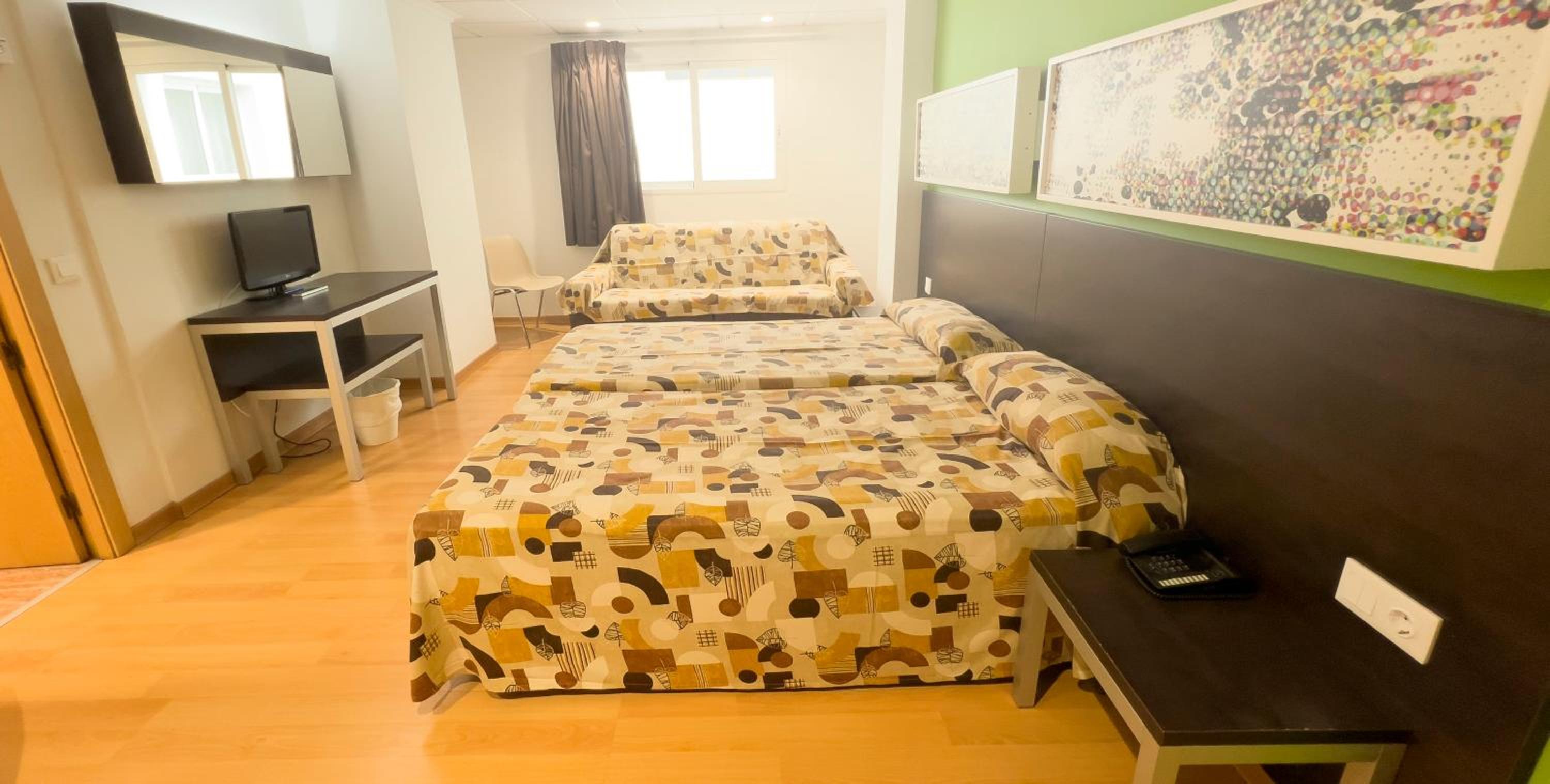 Standard Quadruple Room