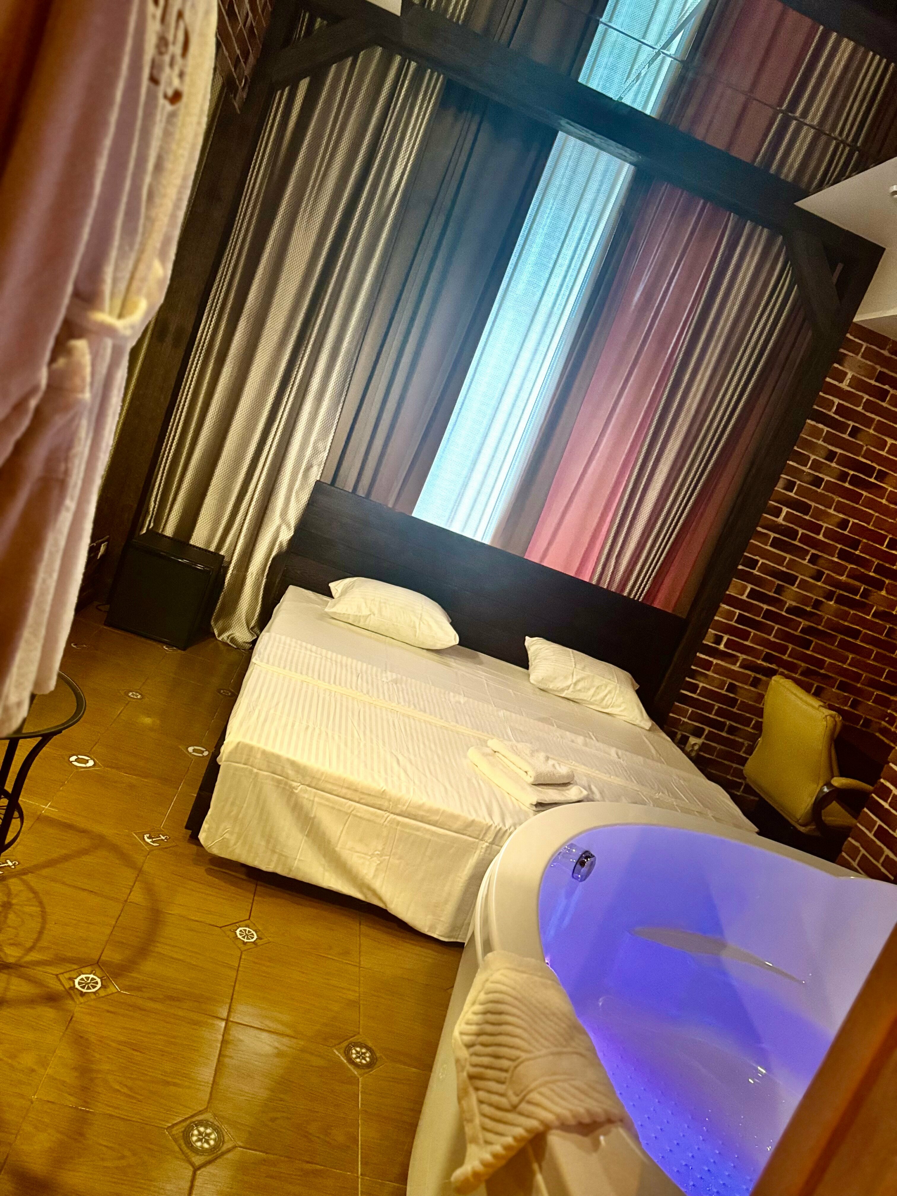 Большой двухместный номер с 1 кроватью