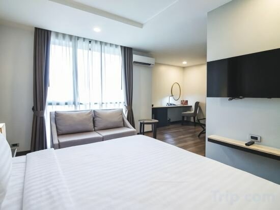 Superior king Room