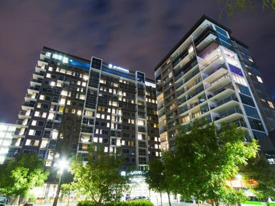 Premium Deluxe King Room