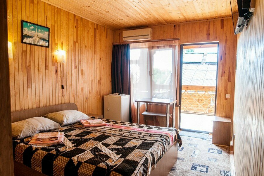 Большой двухместный номер с 1 кроватью