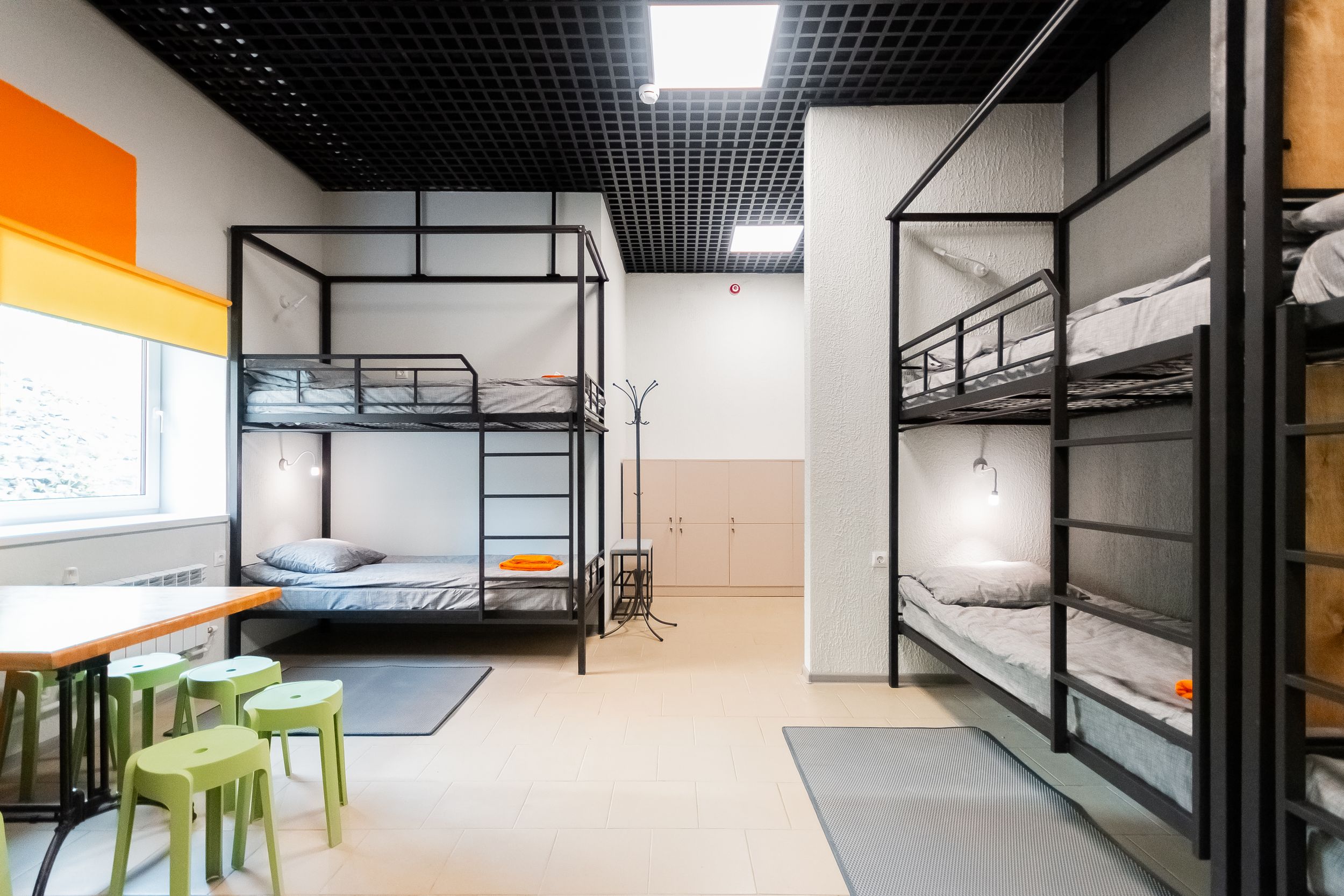 Общий номер для женщин с 8 кроватями