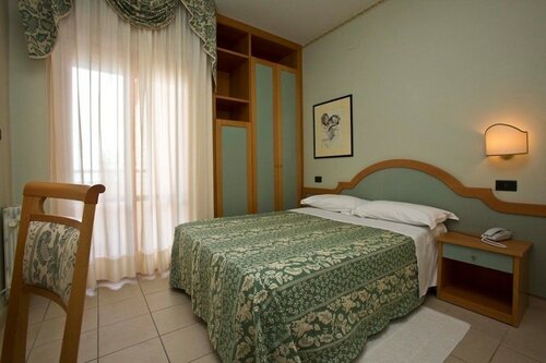 Double or Twin Room, Balcony в Hotel Brezza