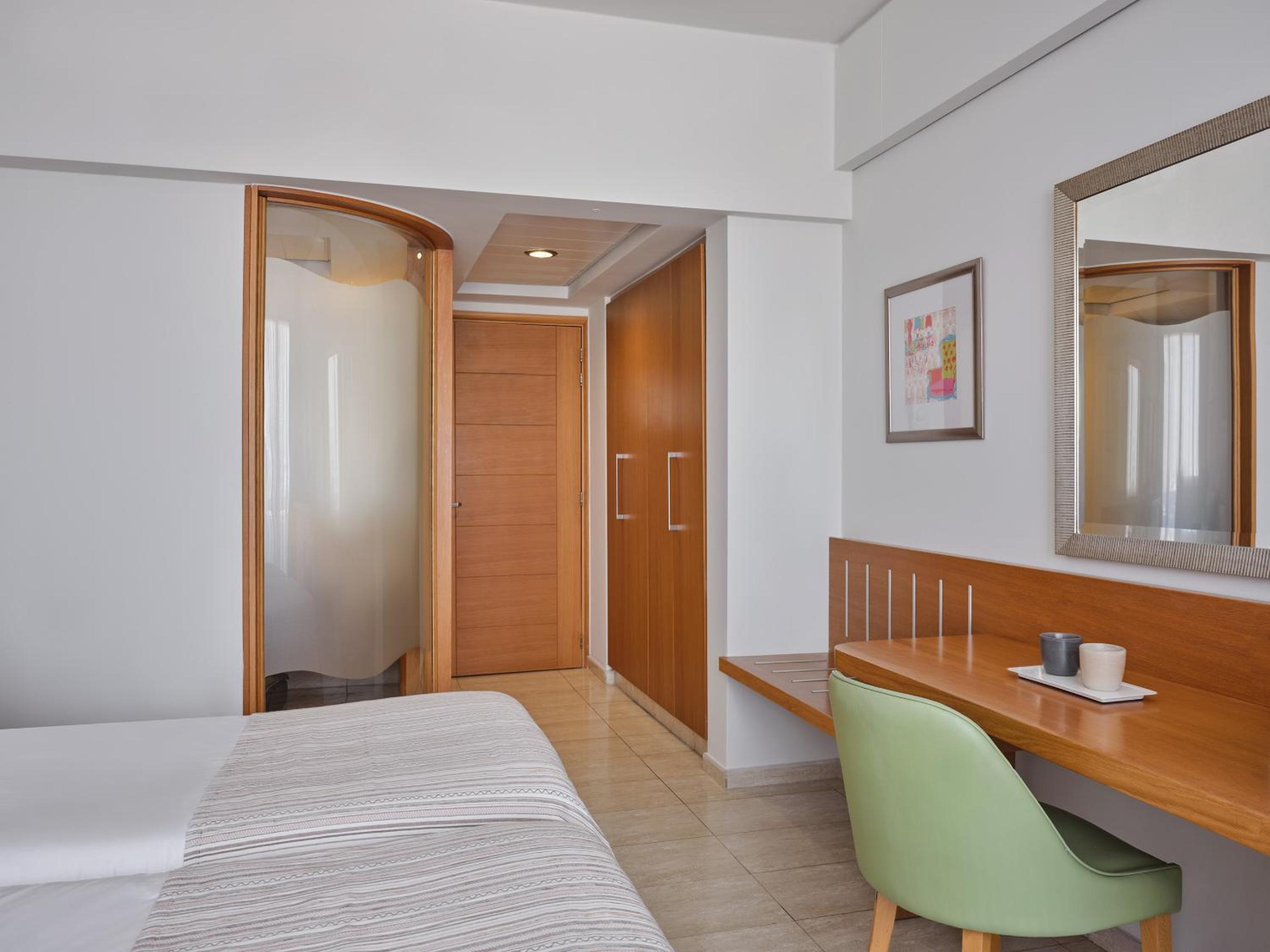 Double Room Pool View