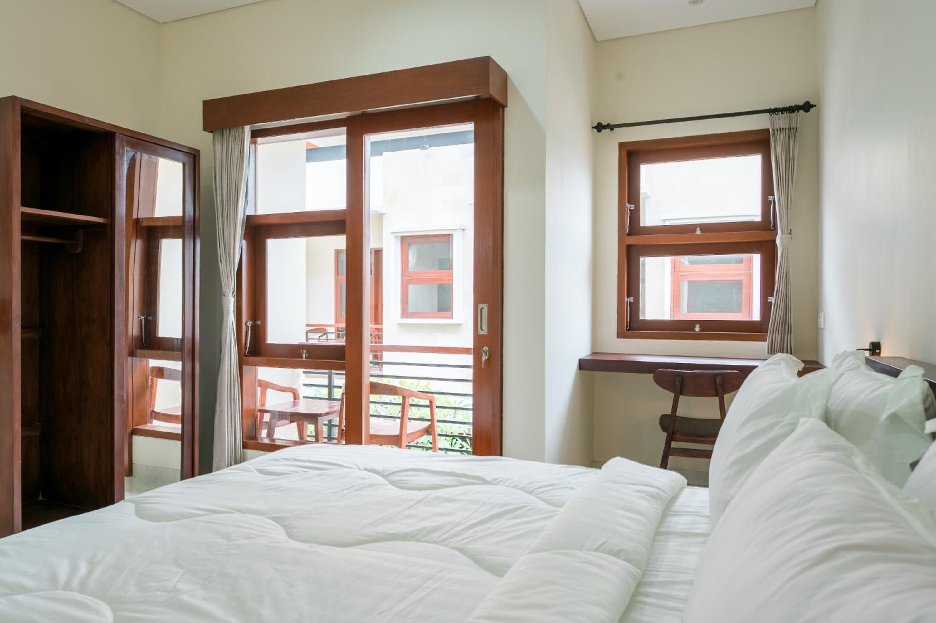 Double Room with Private Bathroom