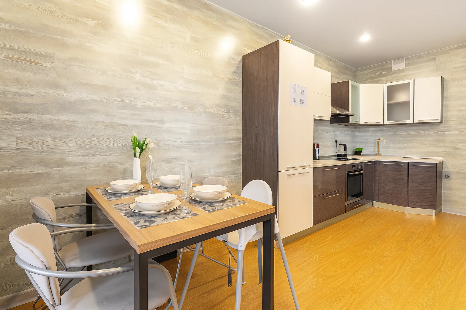 Cемейный номер с собственной ванной комнатой