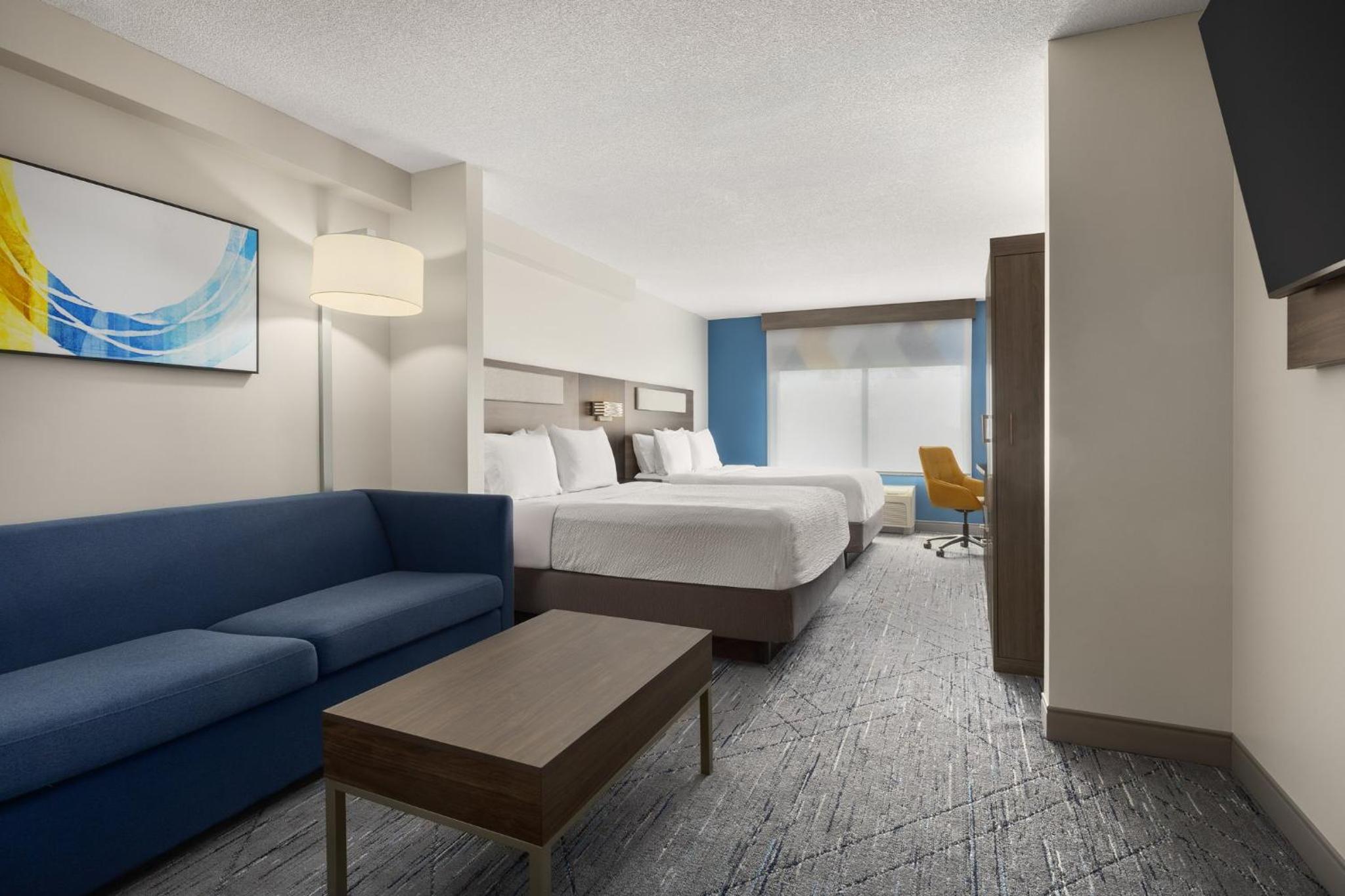 Queen Suite with Two Queen Beds and Sofa Bed