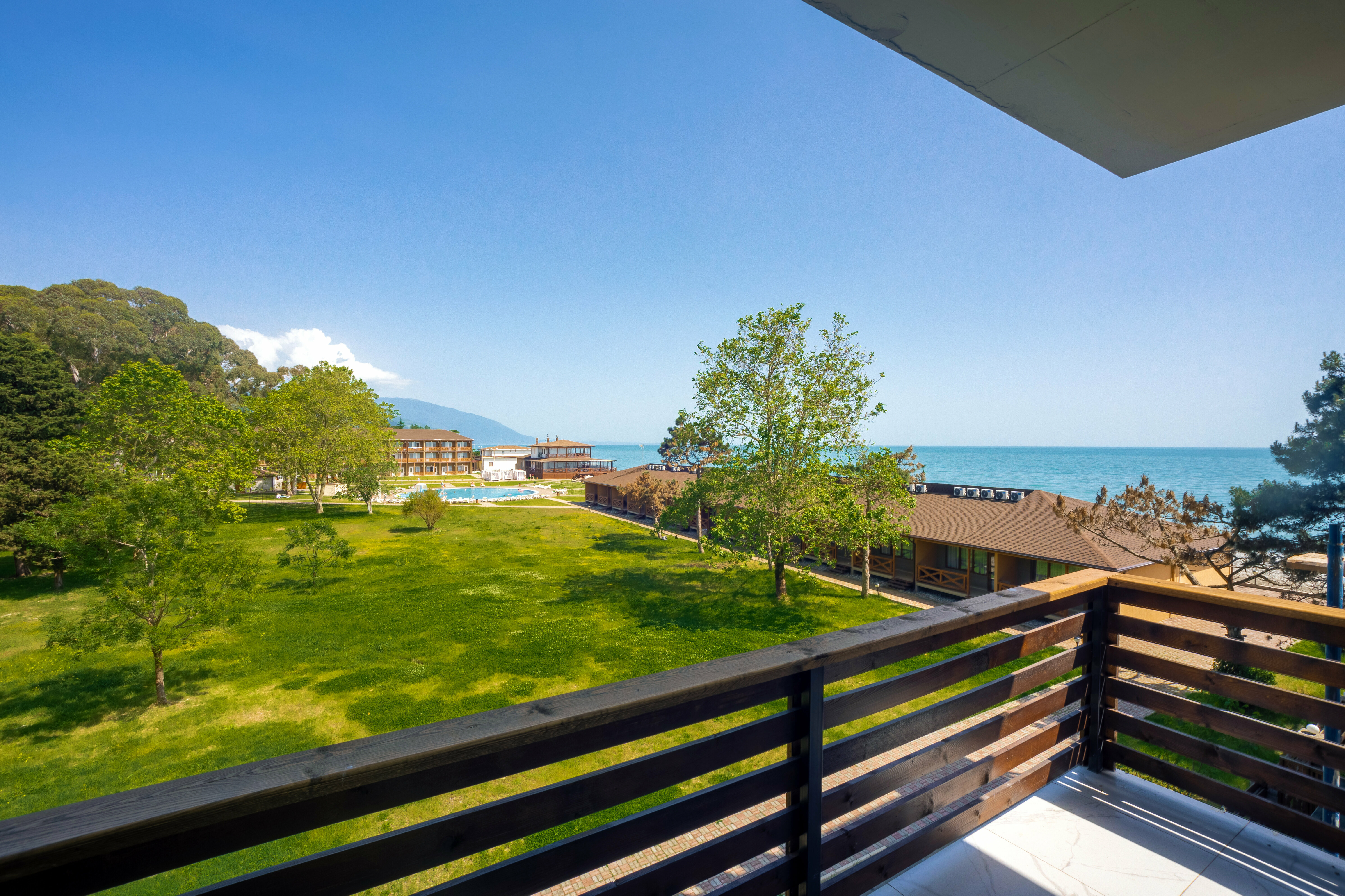 Люкс с балконом