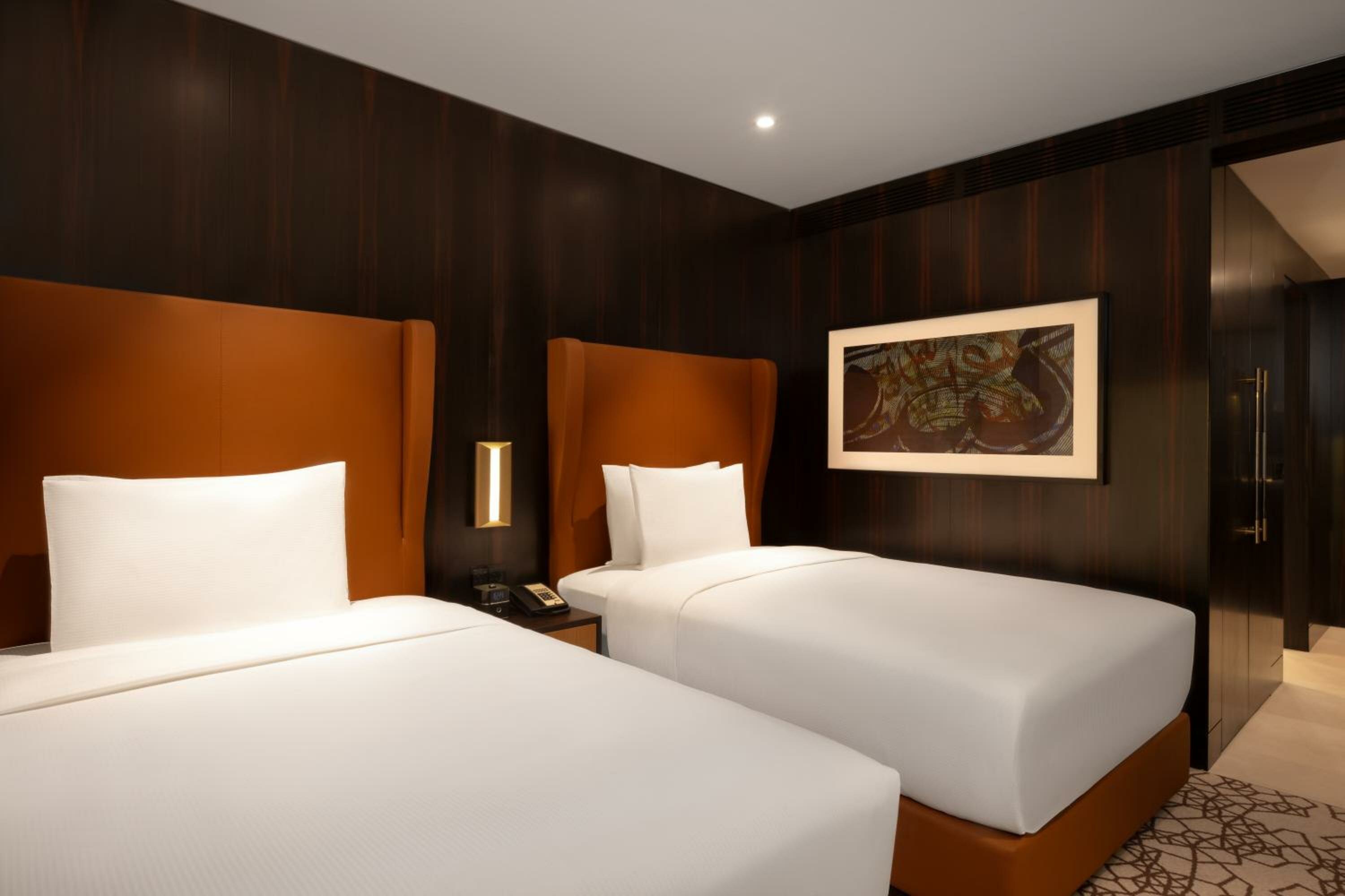 Connecting Family Suite