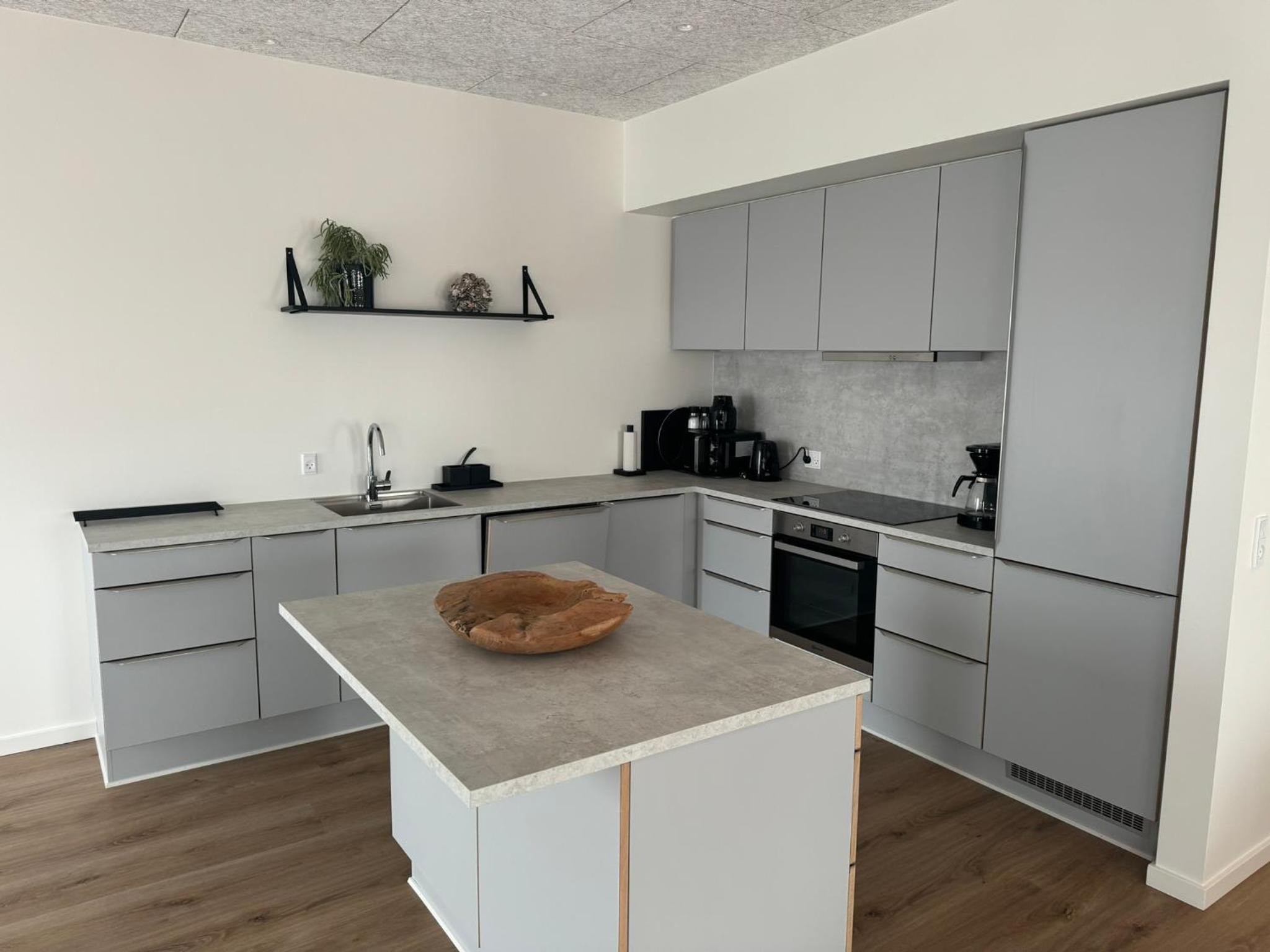 Two-Bedroom Deluxe Apartment with Harbor View