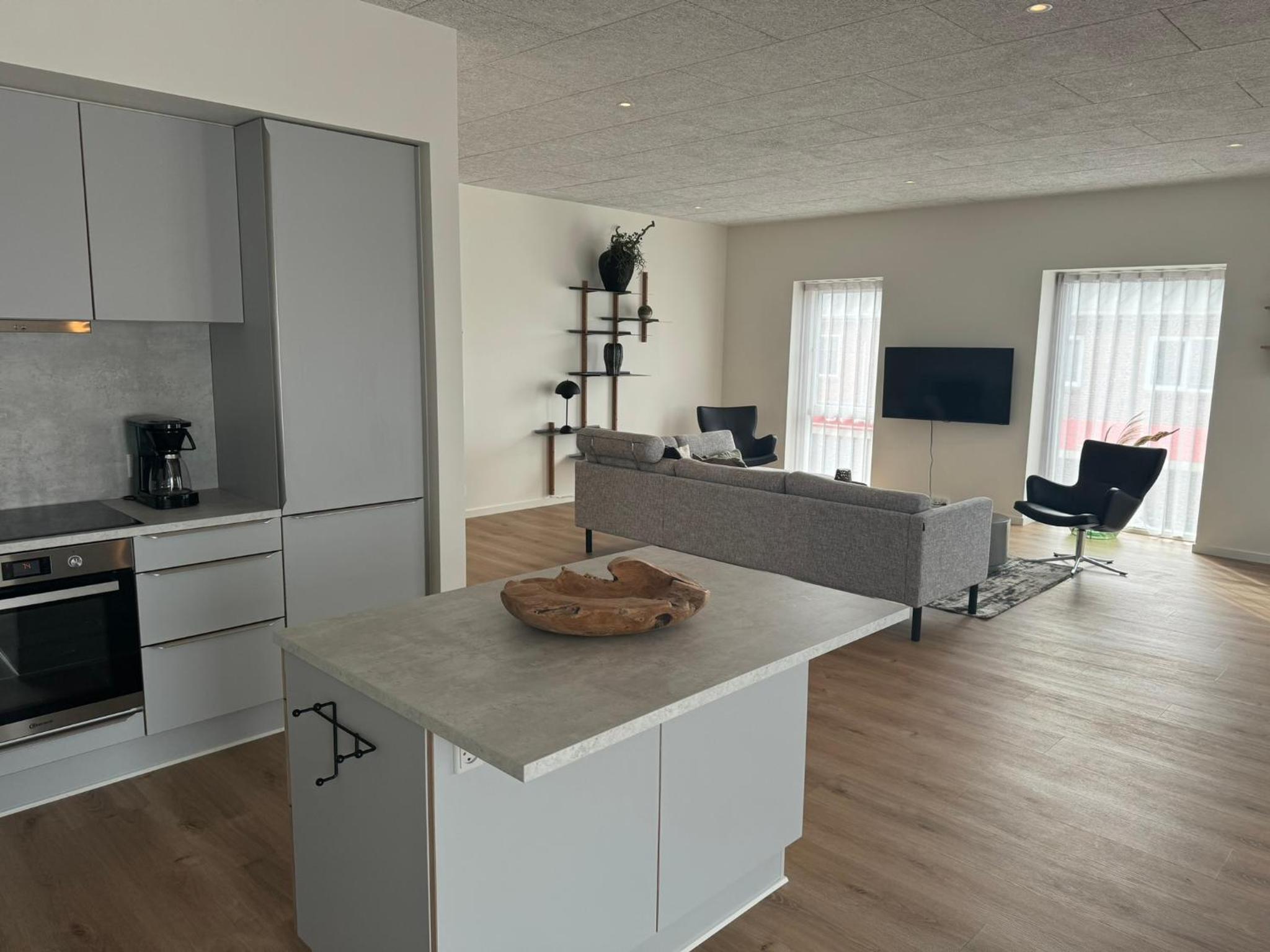 Two-Bedroom Deluxe Apartment with Harbor View