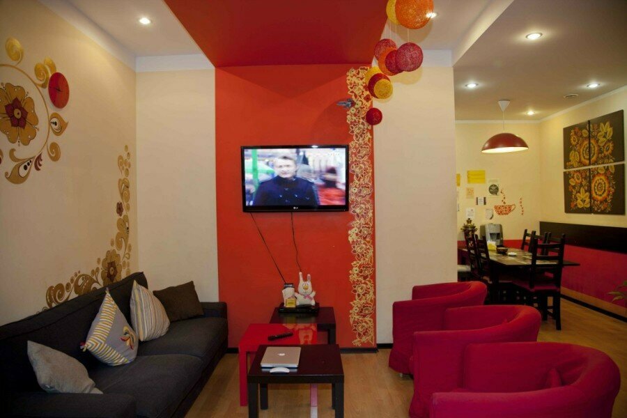 Кровать в общем 4-местном номере для мужчин и женщин