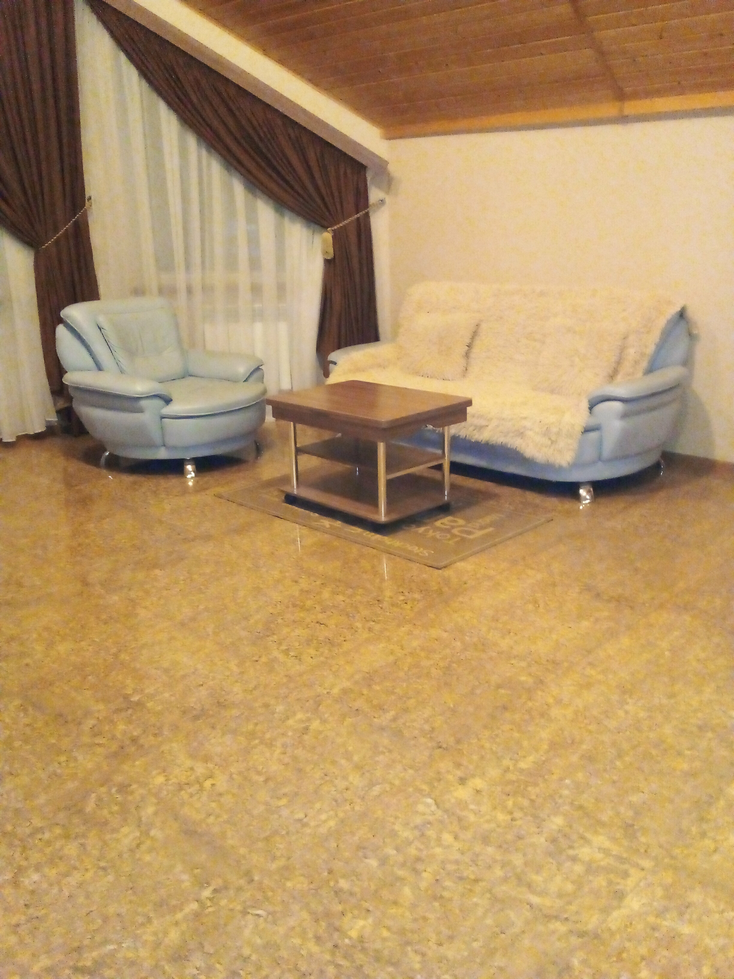 Улучшенный люкс