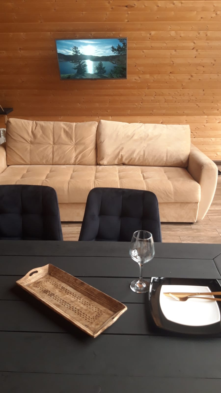 Коттедж с видом на лес