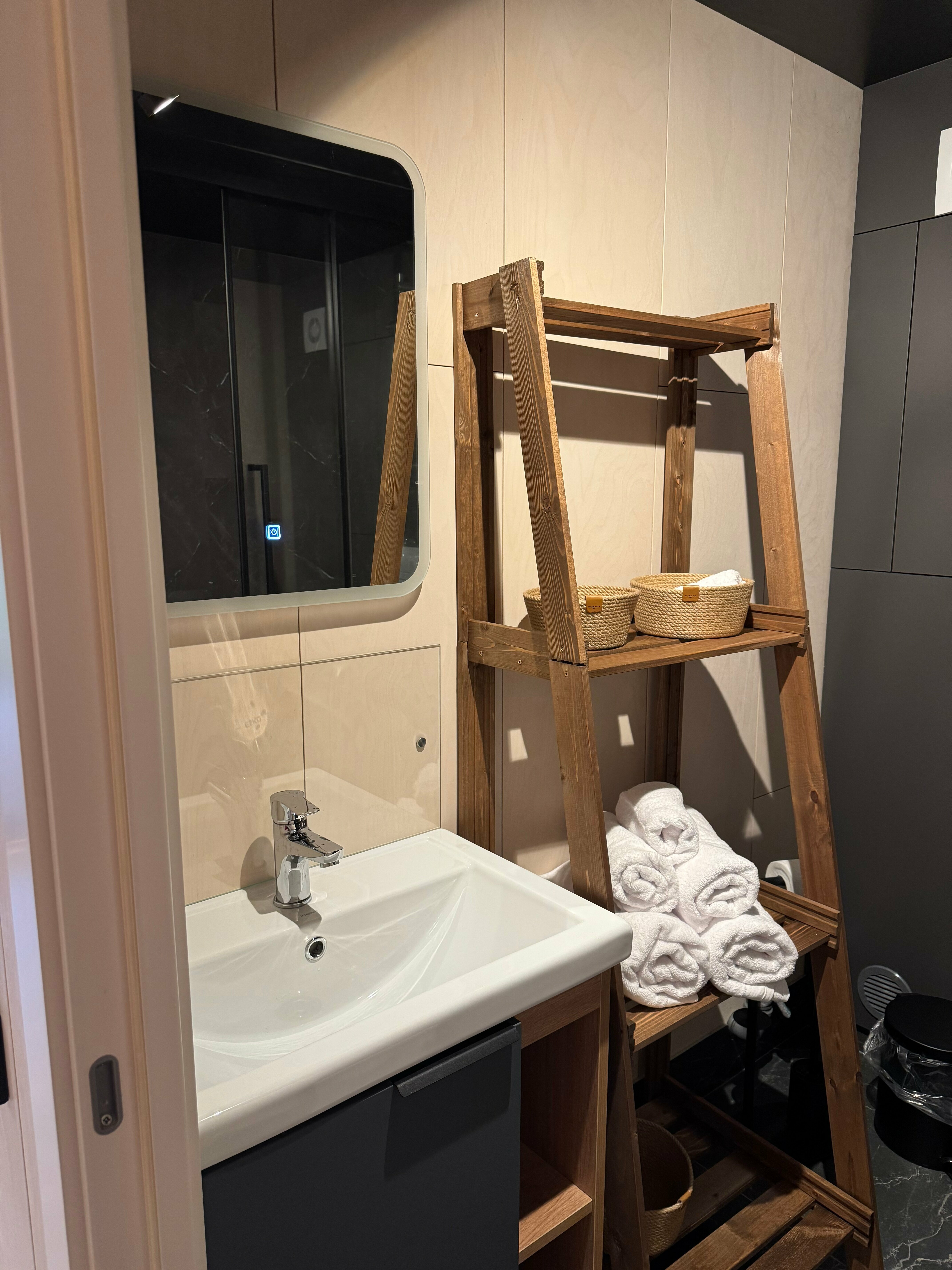 Дом с видом на лес