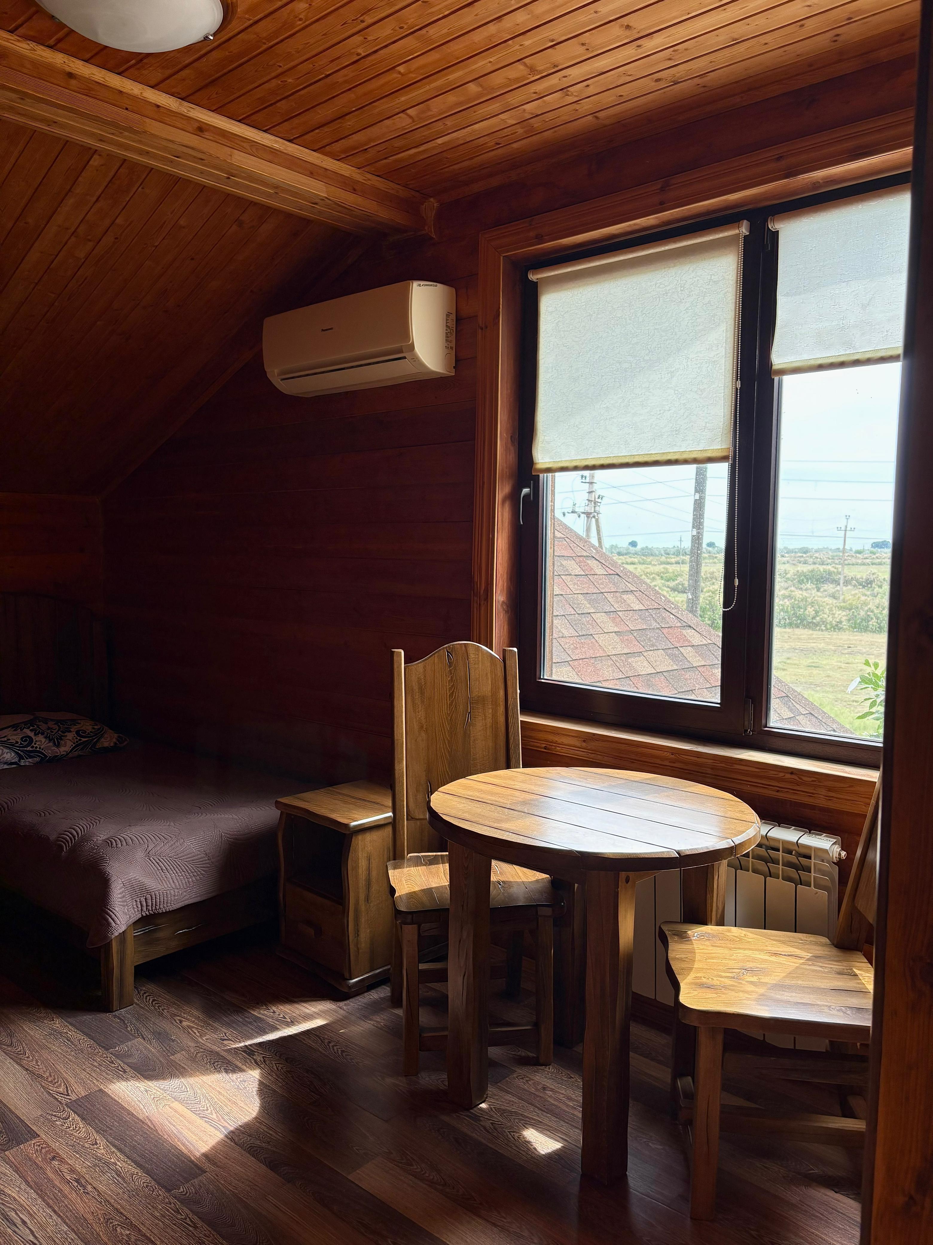 Двухместный номер с 2 отдельными кроватями и душем