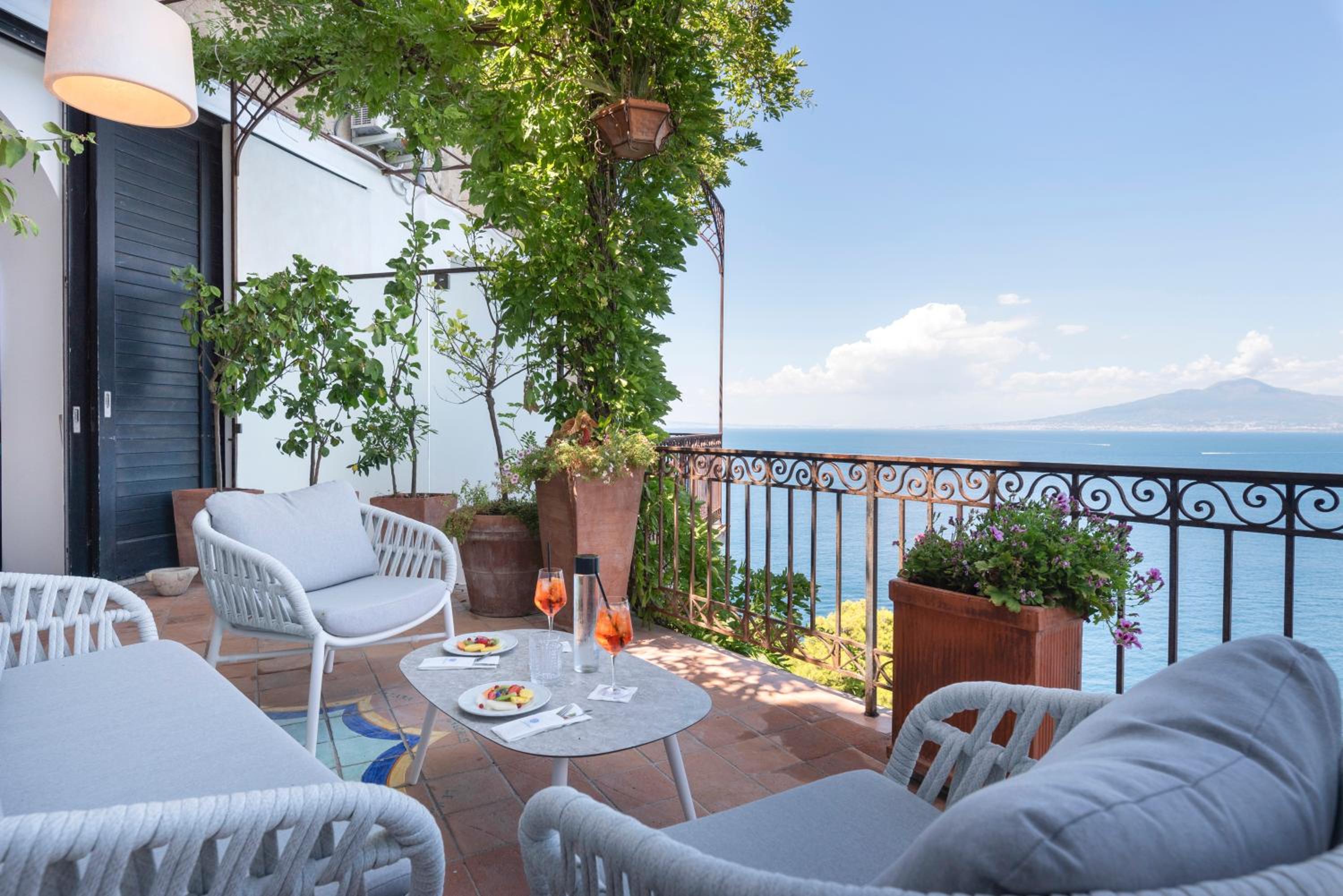 King Suite with Spa Bath