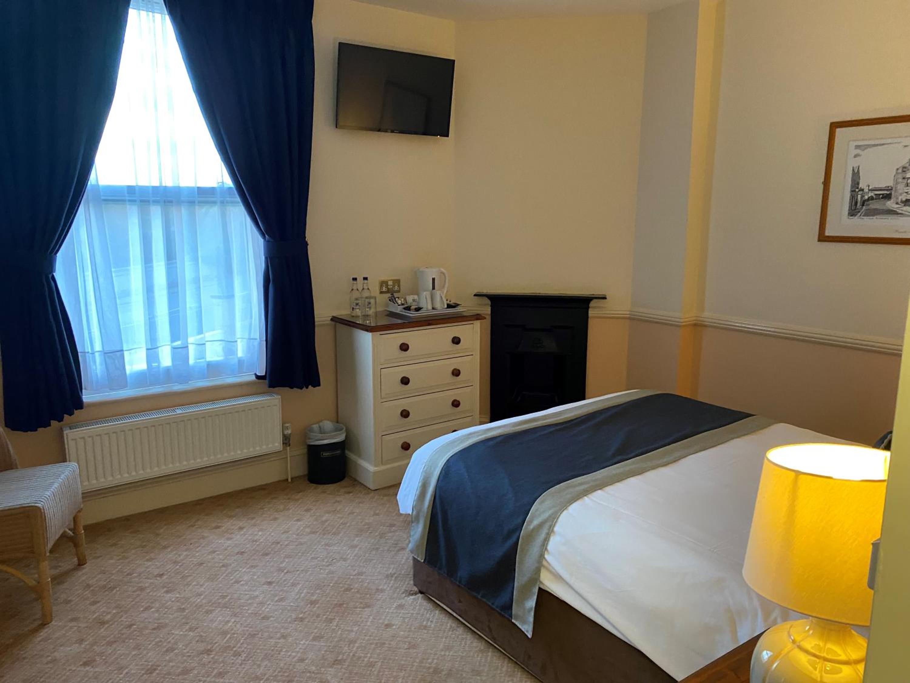 Double Room with Bay View