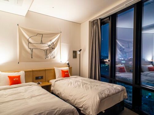 Deluxe Twin room в Glue Hotel