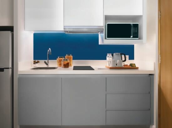 Executive Twin Studio