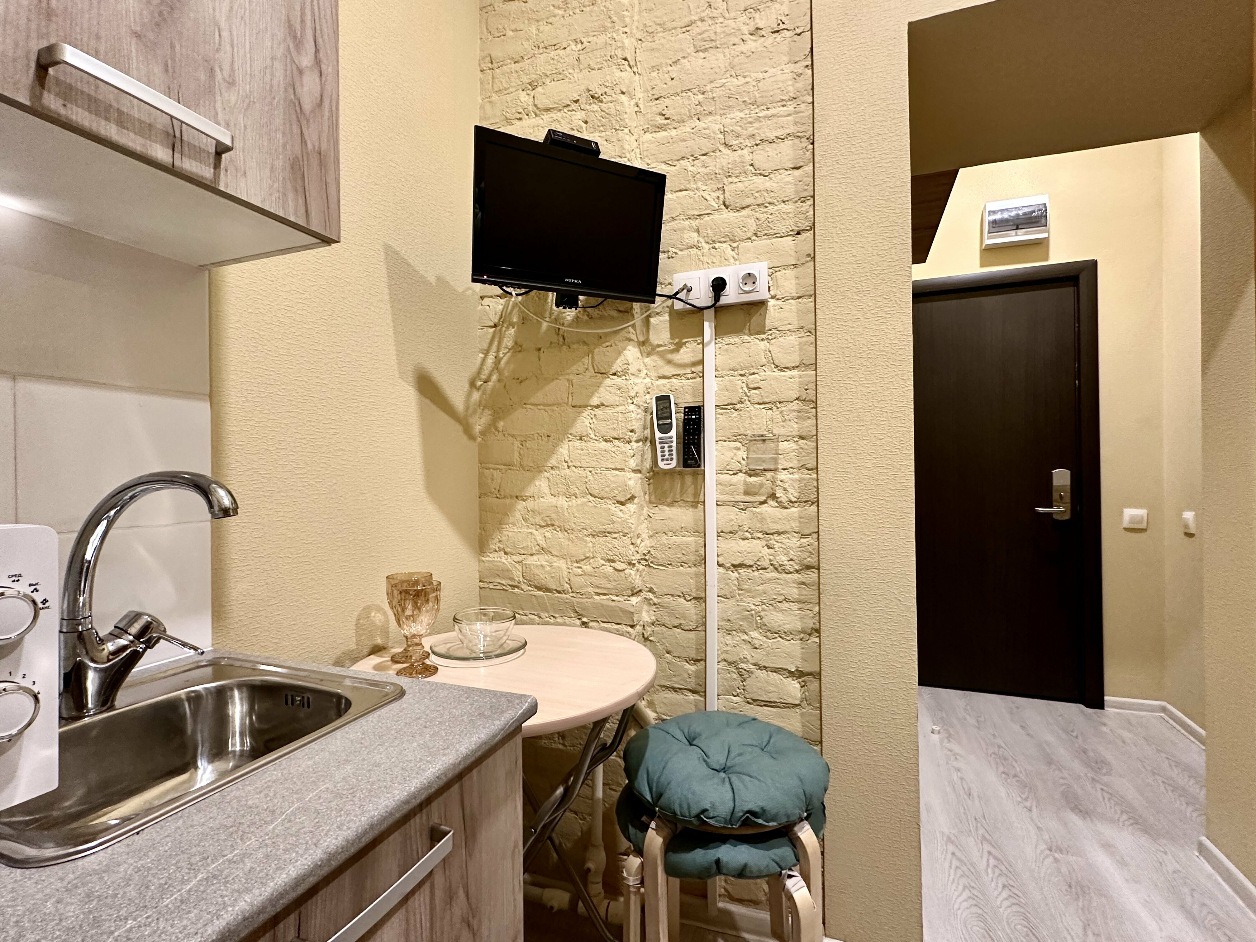 Студия без окна у Невского проспекта