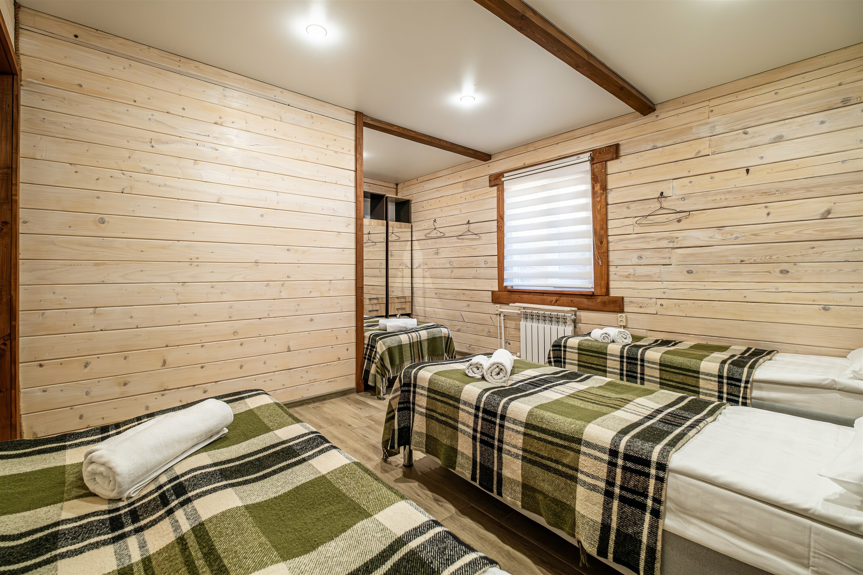 Номер 7 - 6-ти местный