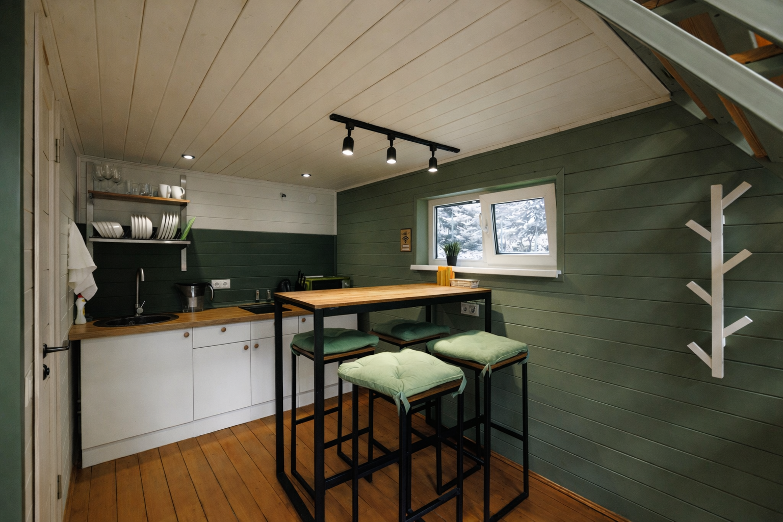 Дом с видом на лес