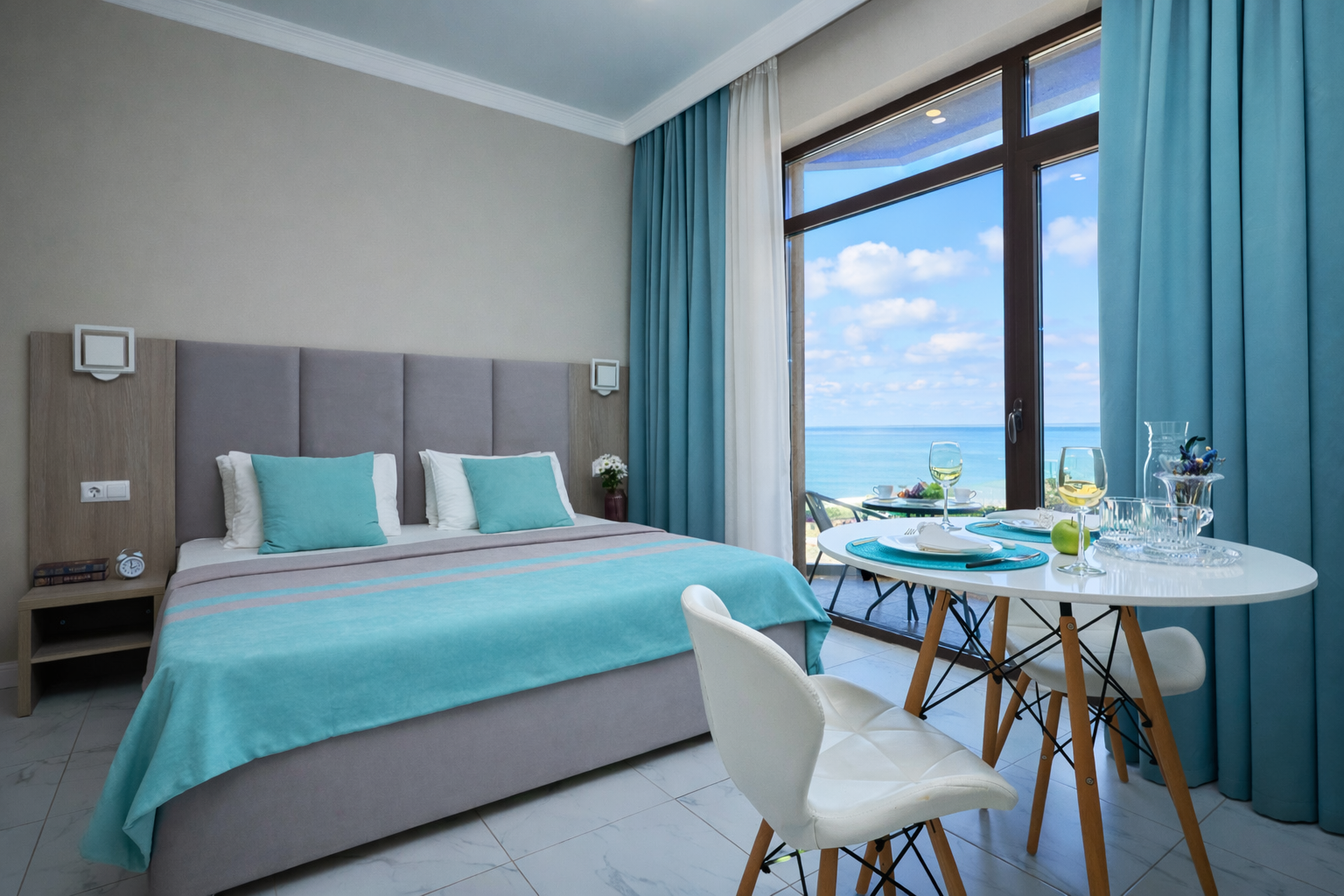 Superior с балконом и видом на море "OkoloMorya"