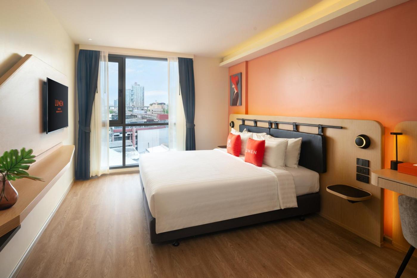 Lumen City View King